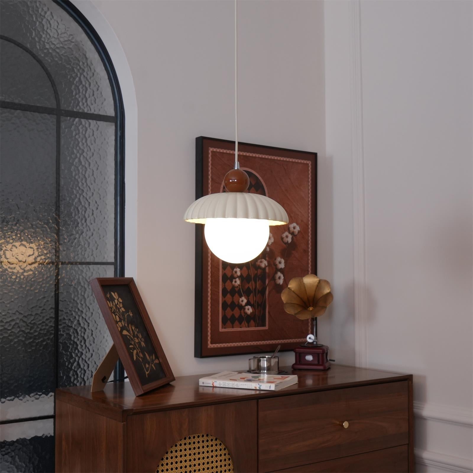 Alien Retro Charm Pendant Light - Neutralighting