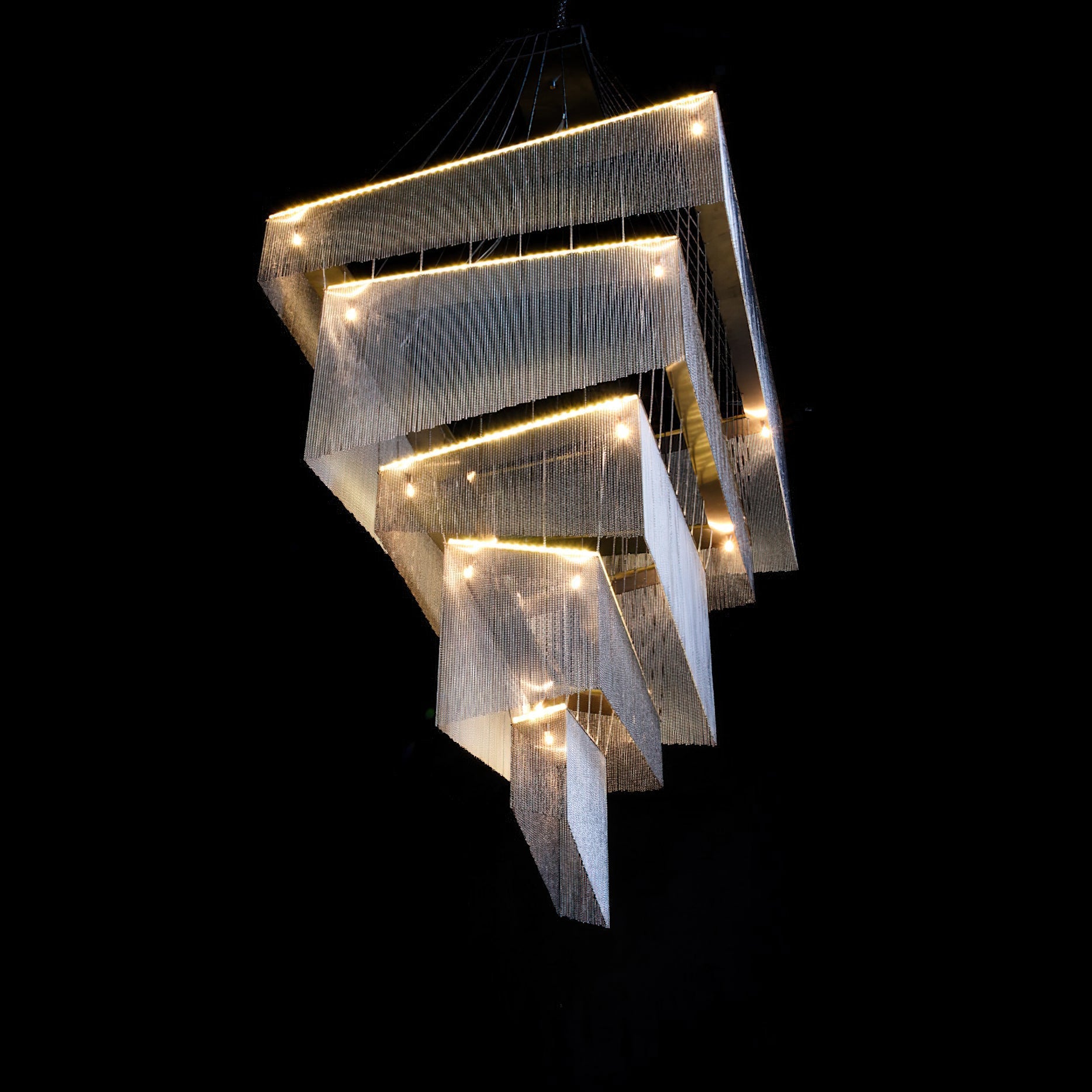 Caeluvyn Postmodern Chain Tassel Metal Chandelier - Neutralighting