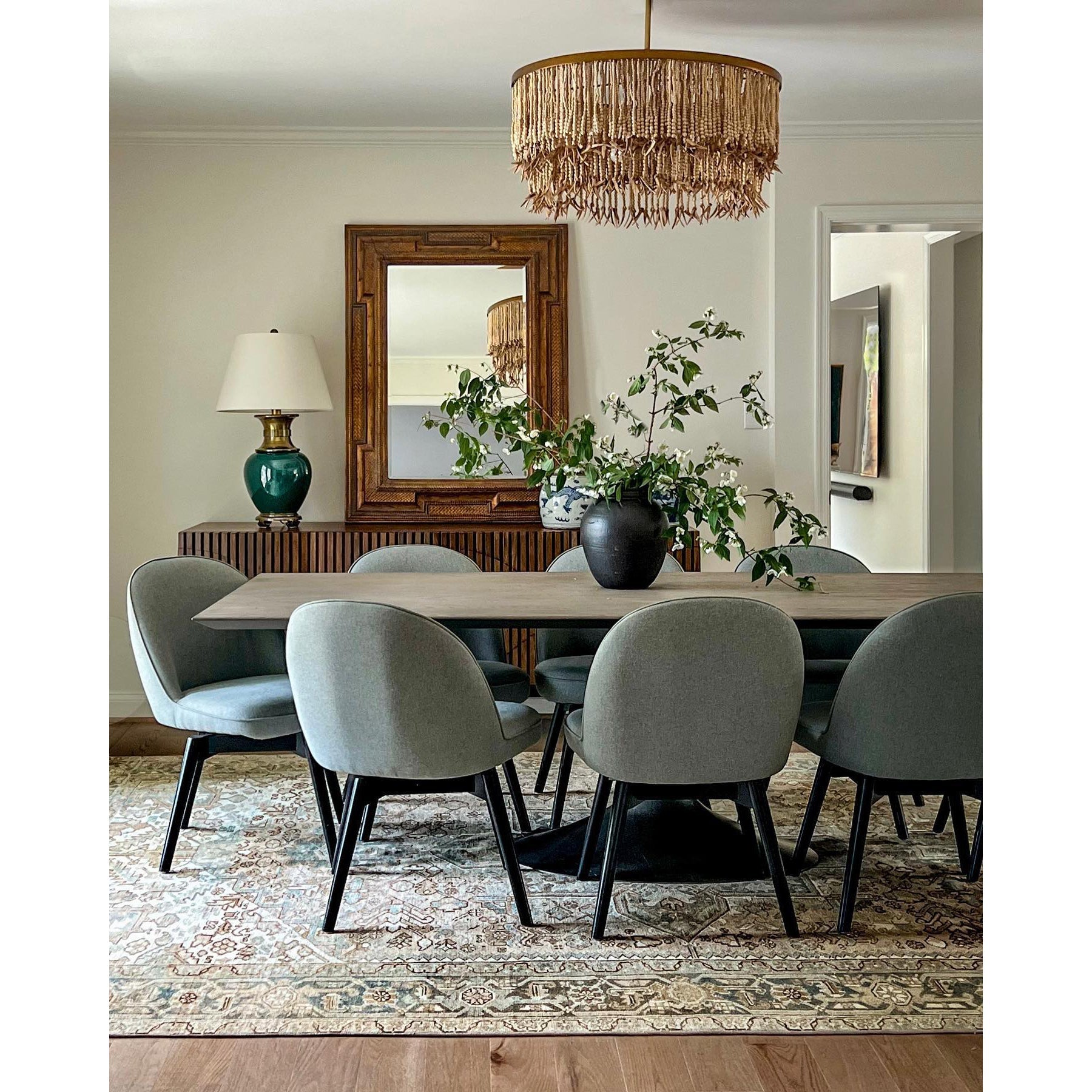 Ljomuvyn Postmodern Luxury Wood Metal Chandelier - Neutralighting
