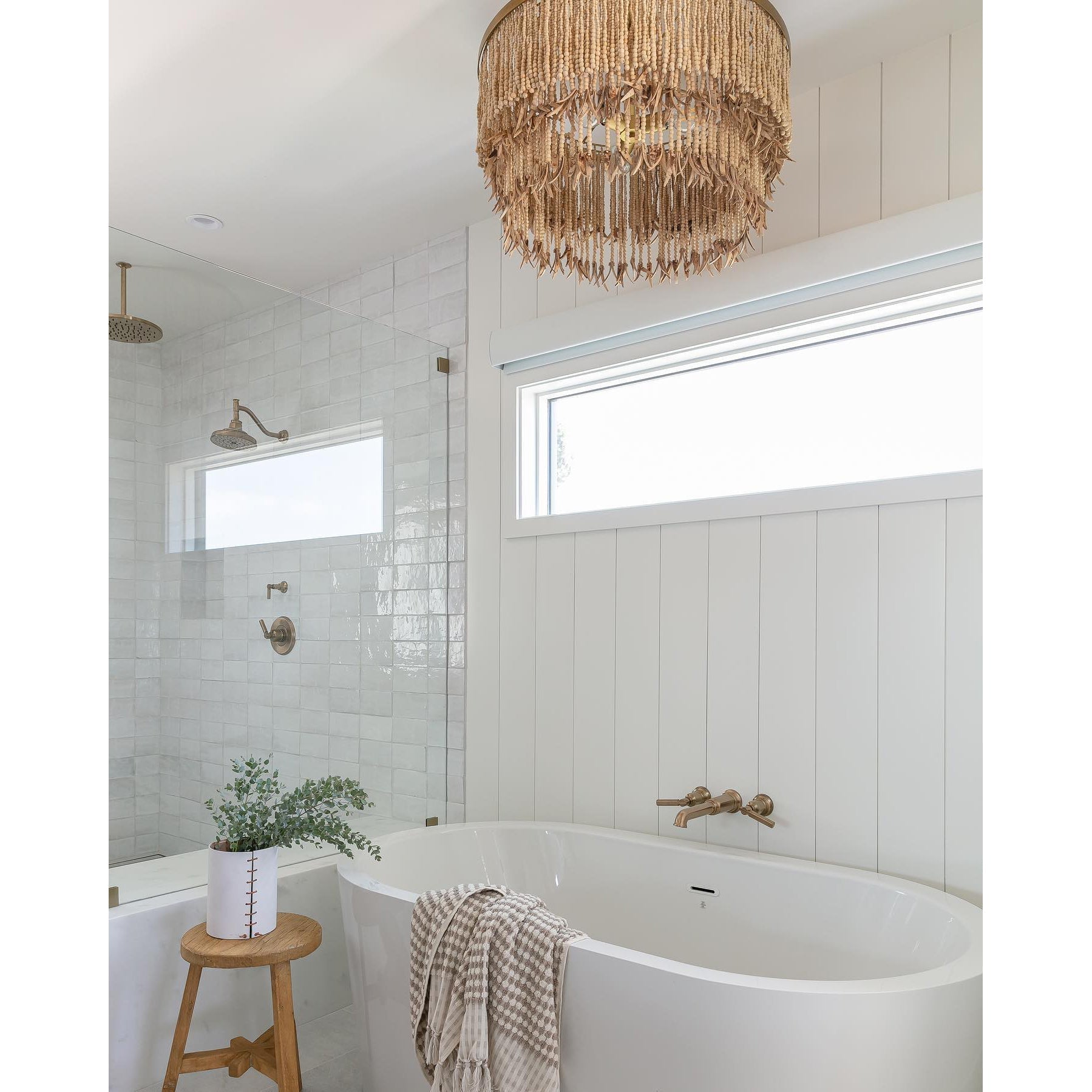 Ljomuvyn Postmodern Luxury Wood Metal Chandelier - Neutralighting