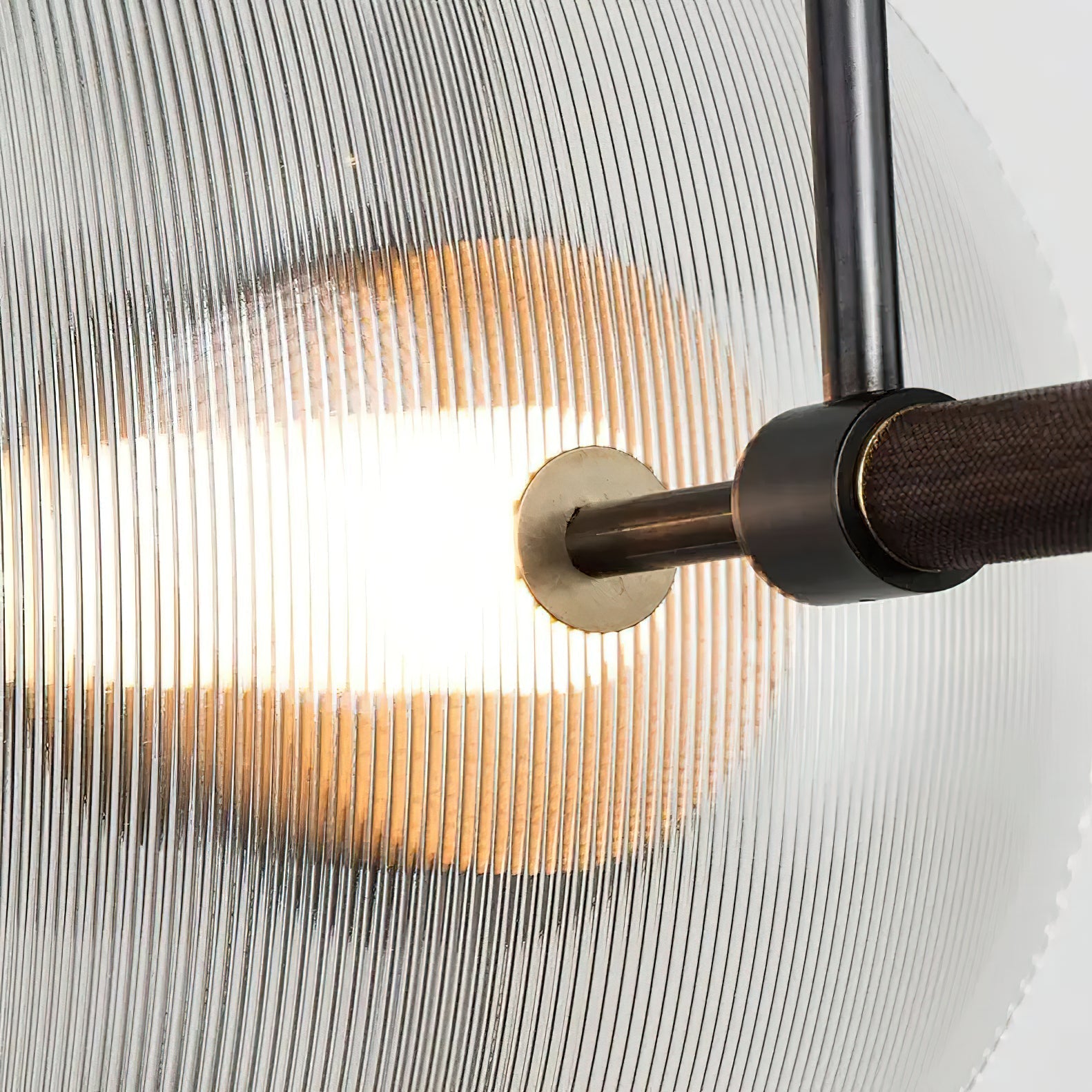 Norduvyn Modern Minimalist Art Metal Glass Wall Lamp - Neutralighting