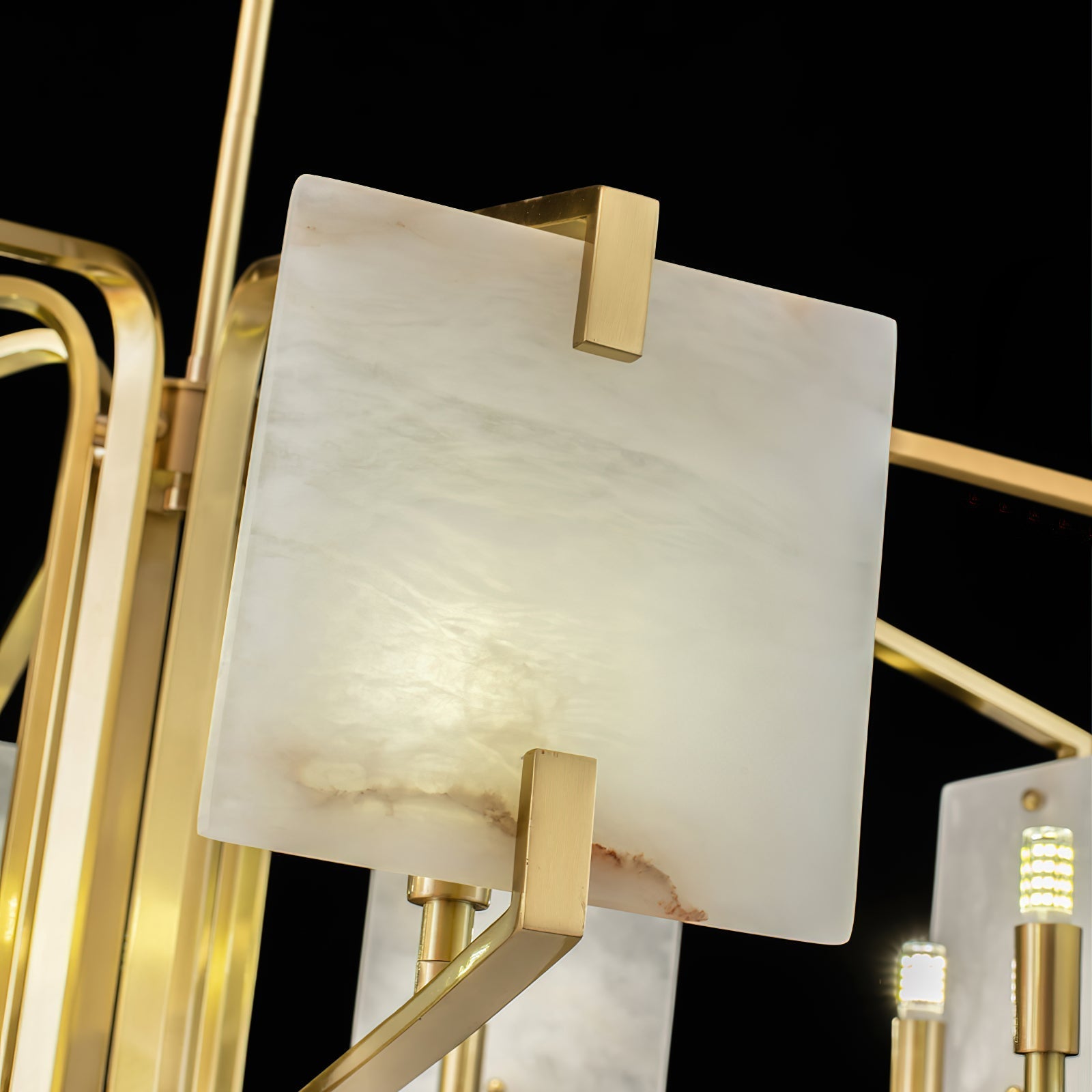 Plotuvys Postmodern Luxury Brass Alabaster Chandelier - Neutralighting