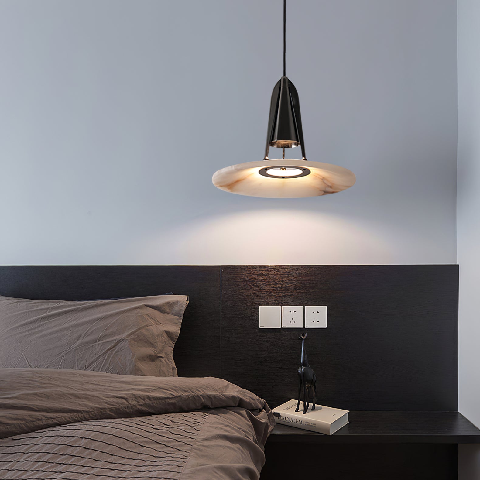 Zothayra Conical Metal Pendant Light - Neutralighting