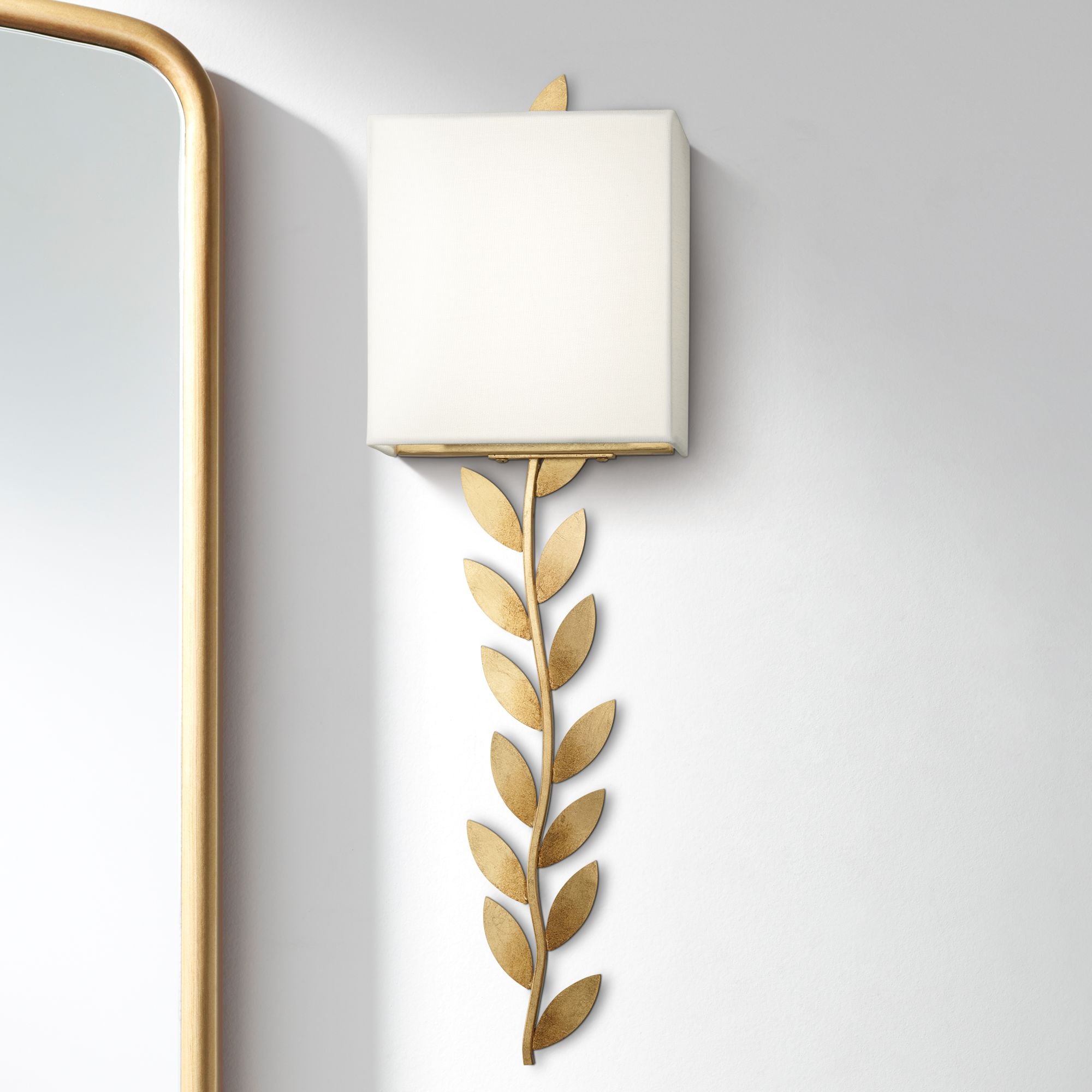 Plotuvyo Modern Minimalist Grove Brass Fabric Metal Wall Lamp - Neutralighting