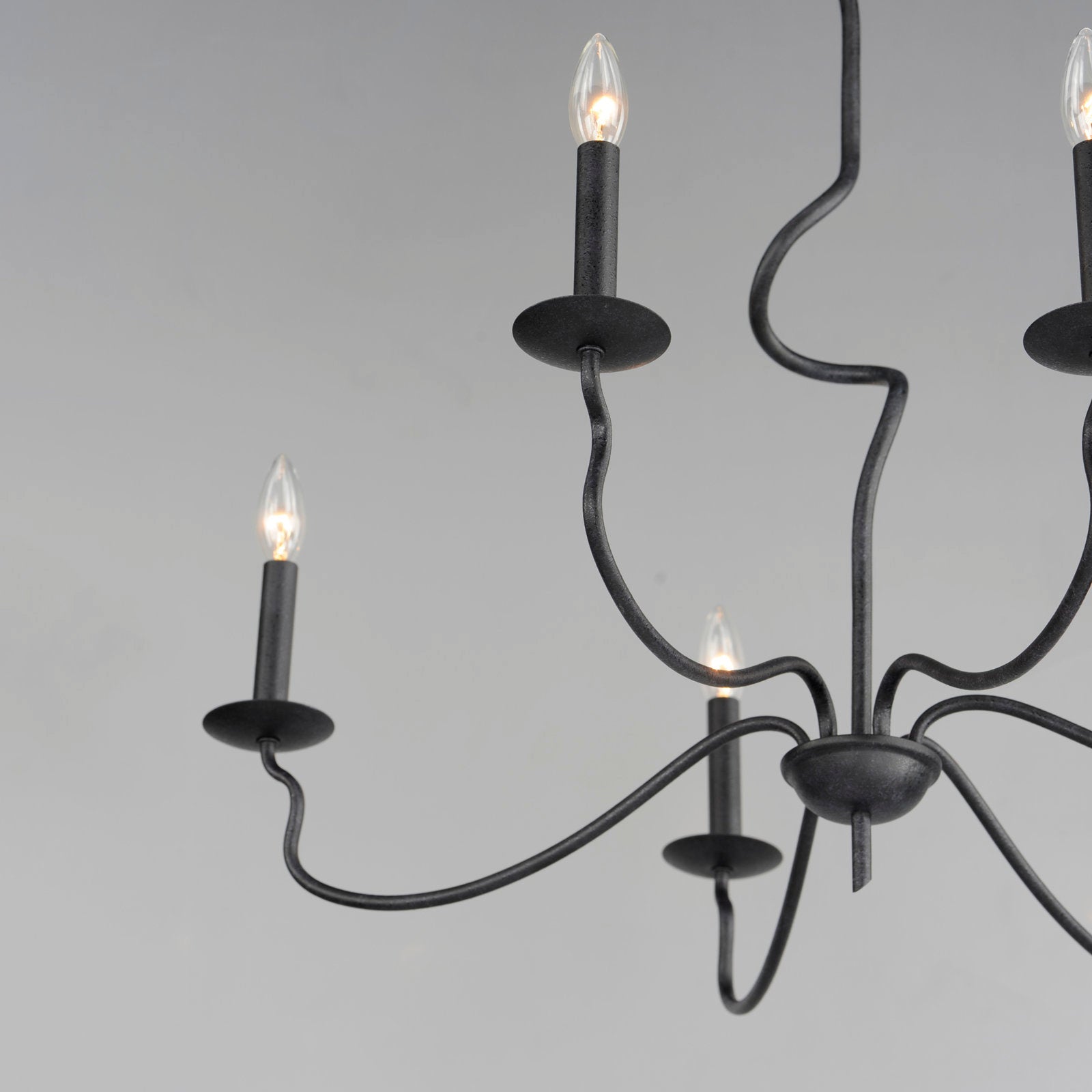 Rauduvyo Modern Minimalist Industrial Metal Chandelier - Neutralighting