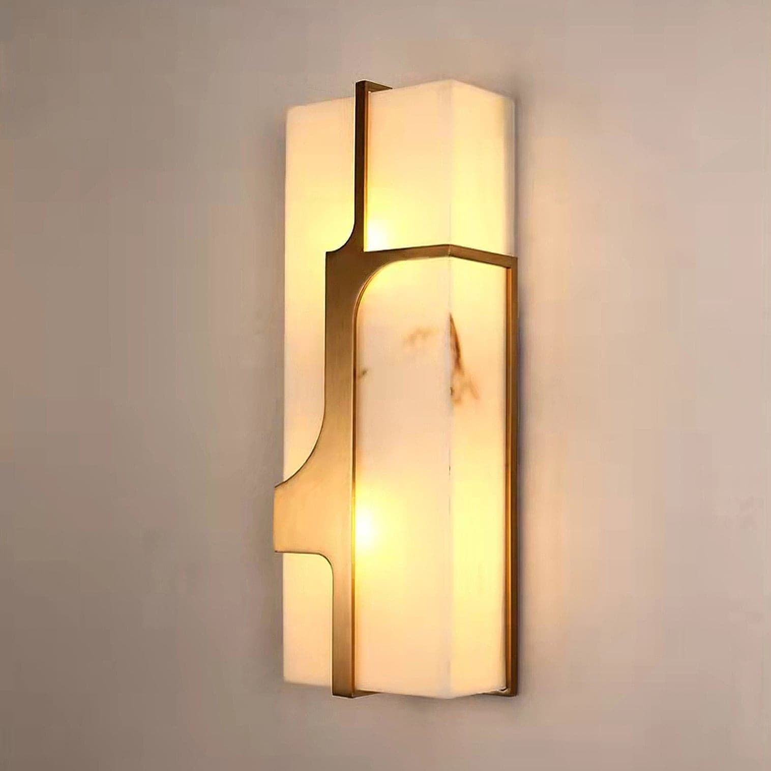 Ariel Wall Lamp Alabaster & Brass Elegance - Neutralighting