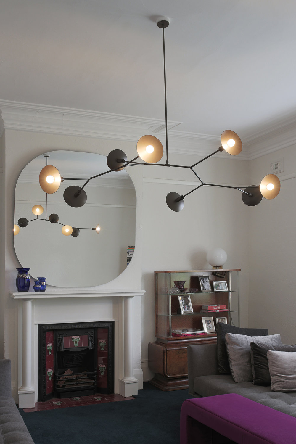 Tinduvyo Modern Minimalist Metal Glass Chandelier - Neutralighting