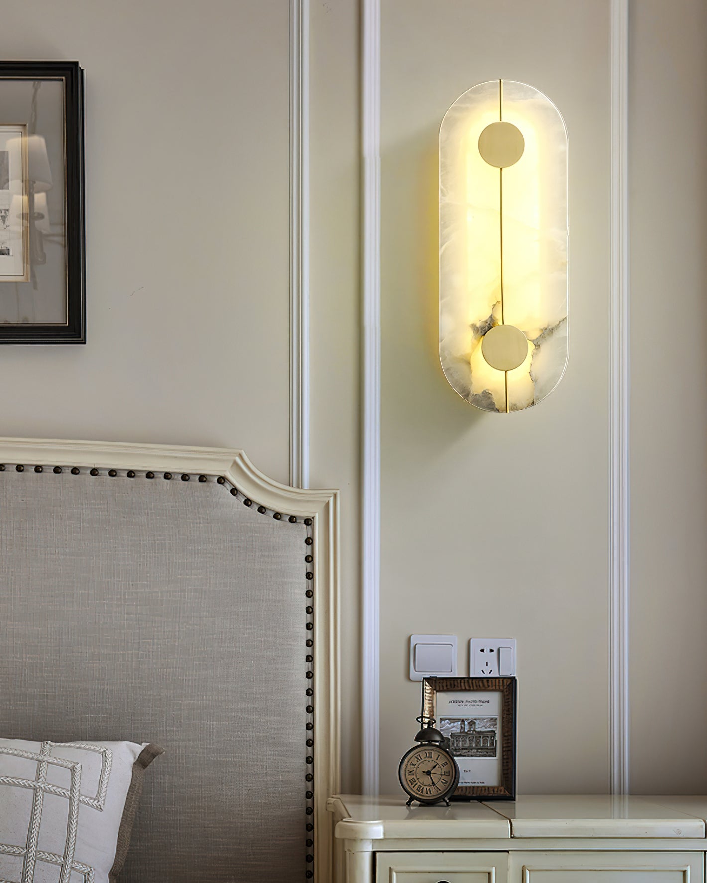 Waegnuvyo Modern Minimalist Alabaster Wall Lamp - Neutralighting