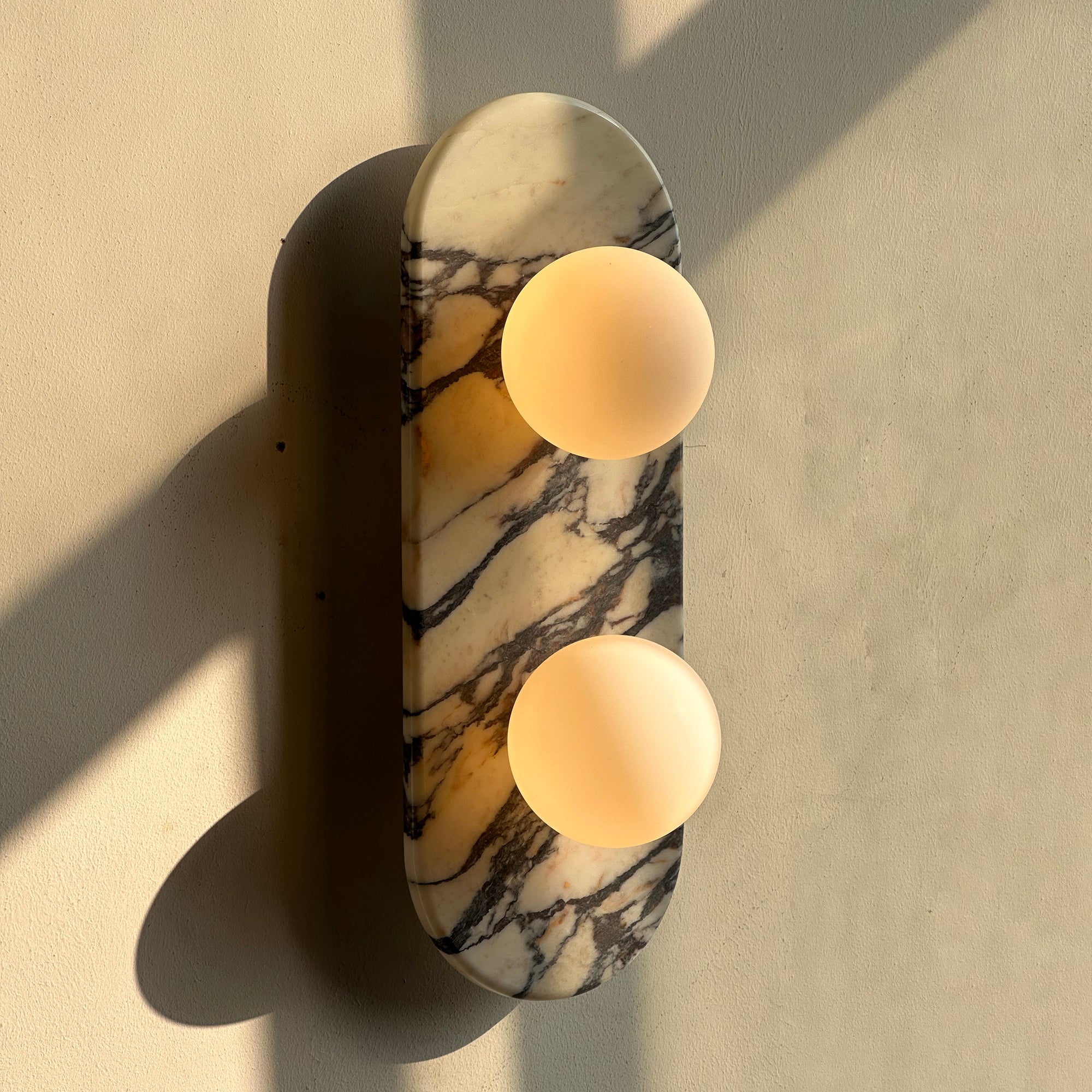 Alvuvyo Elegance Modern Marble Wall Lamp - Neutralighting