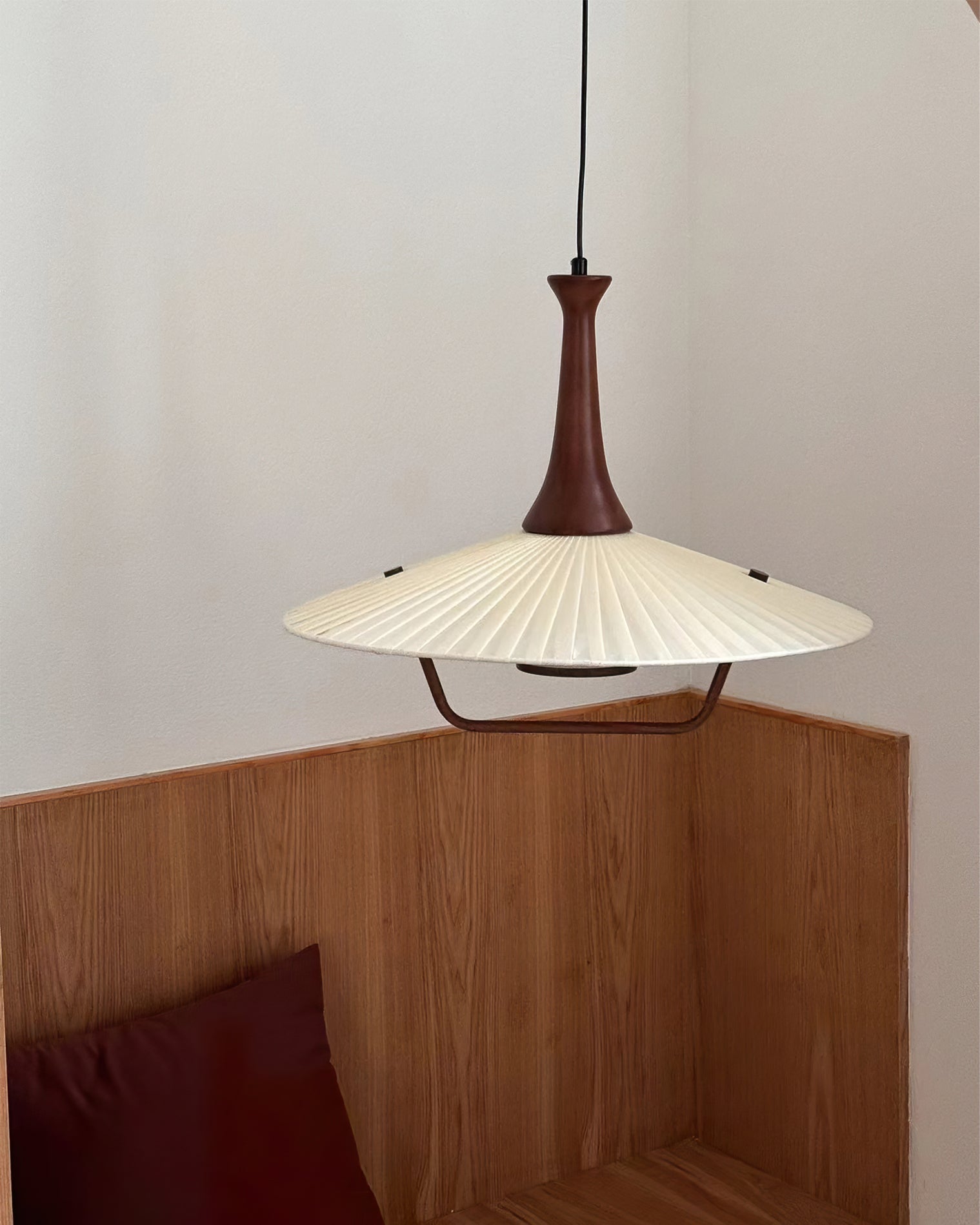 Vionne Mid-Century Wood and White Pendant Lamp - Neutralighting