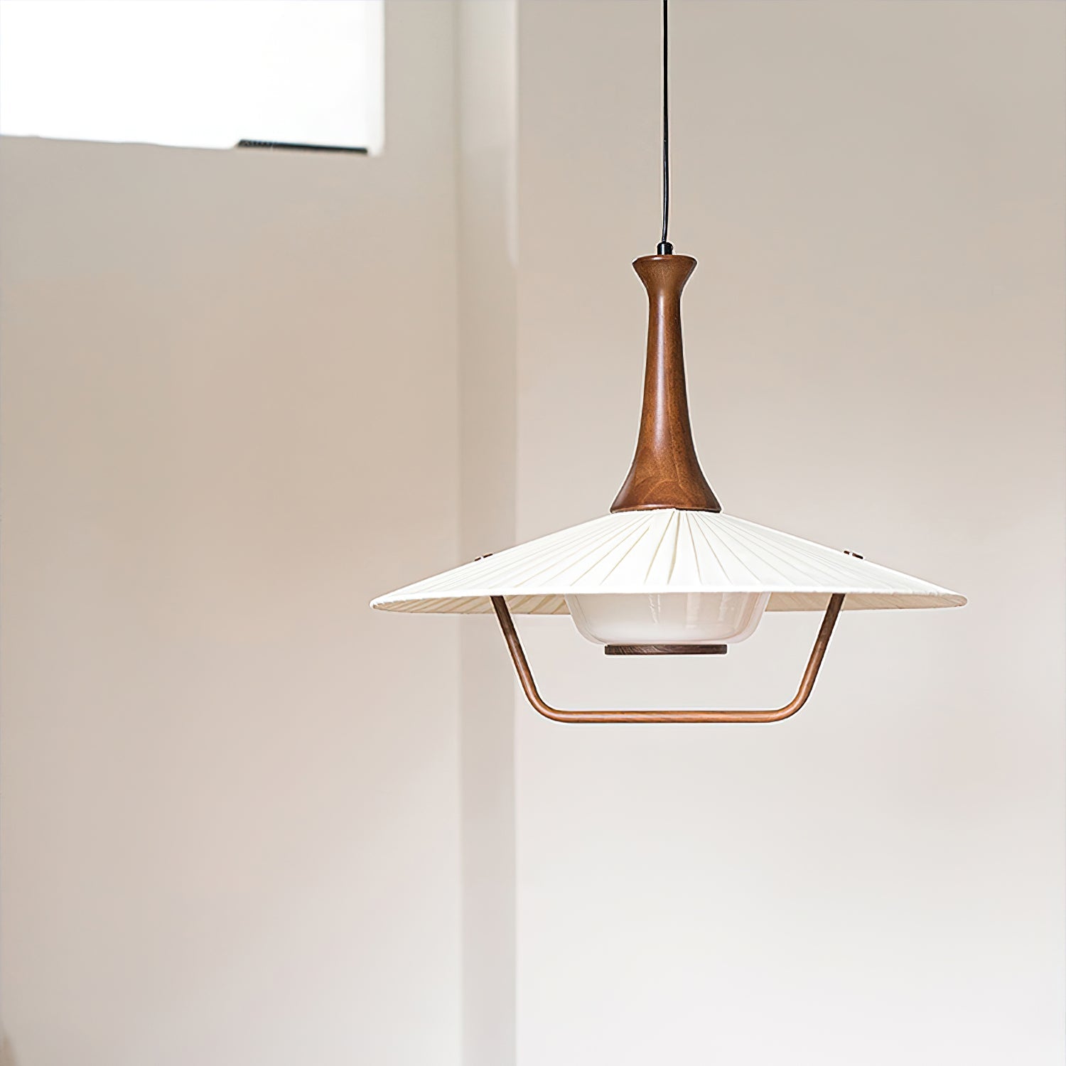 Vionne Mid-Century Wood and White Pendant Lamp - Neutralighting