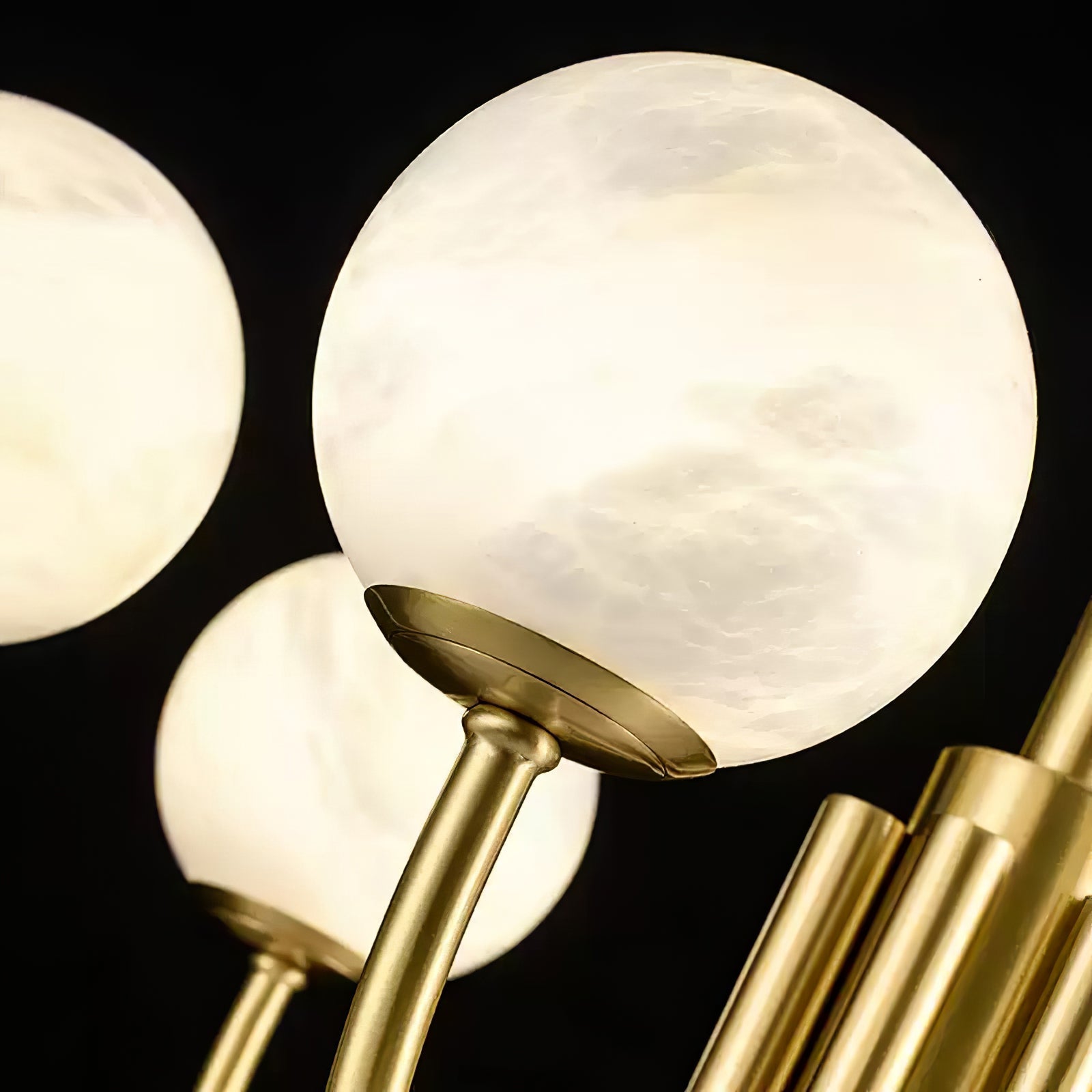 Mjolkuvys Modern Minimalist Globe Brass Alabaster Chandelier - Neutralighting