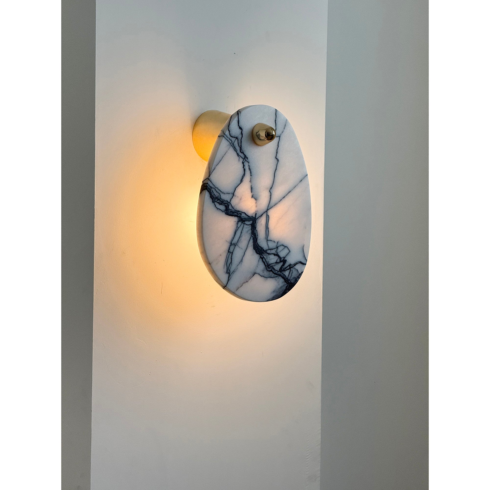 Norduvys Modern Luxurious Metal Marble Wall Lamp - Neutralighting