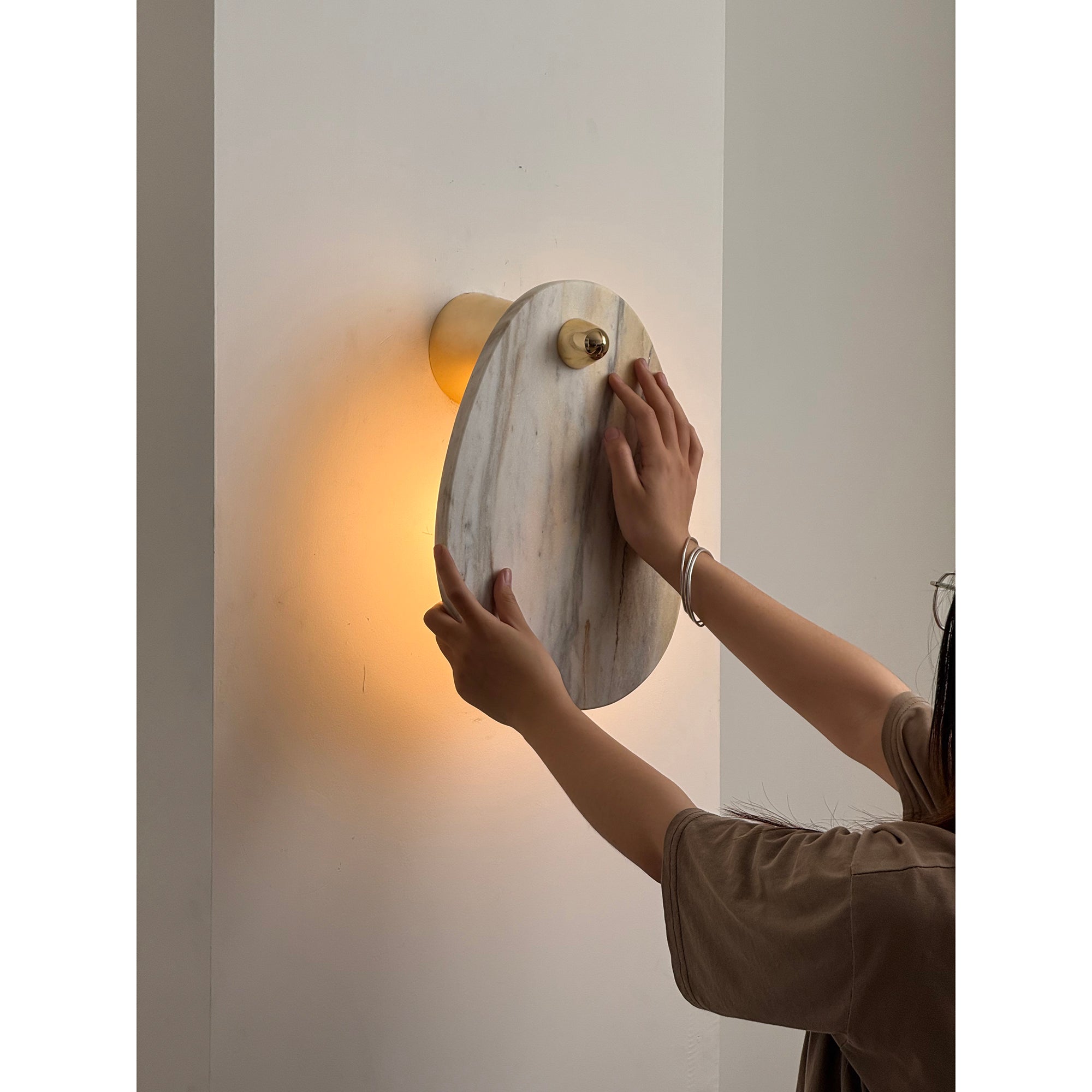 Norduvys Modern Luxurious Metal Marble Wall Lamp - Neutralighting