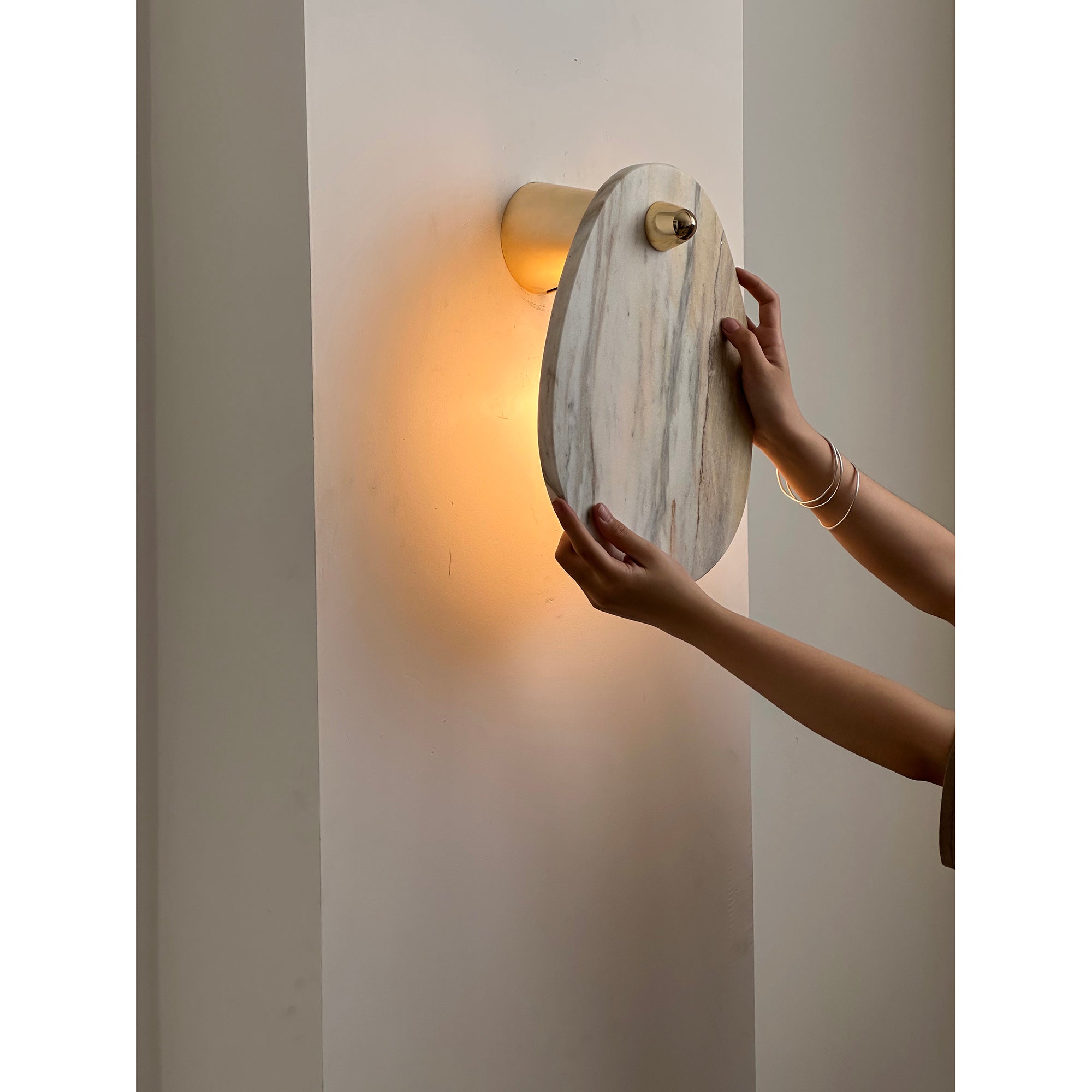 Norduvys Modern Luxurious Metal Marble Wall Lamp - Neutralighting