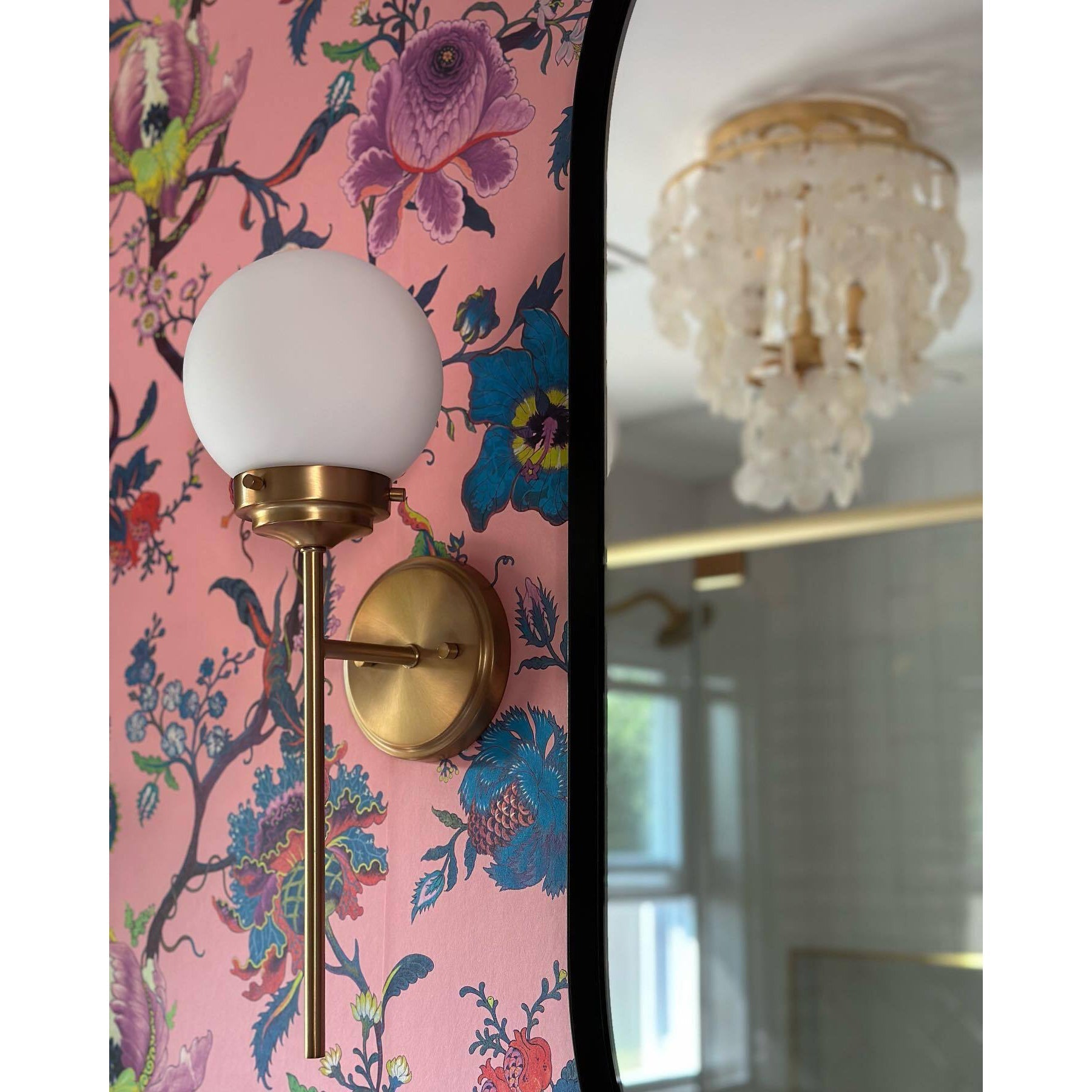 Waegnuvyh Modern Minimalist Brass Glass Wall Lamp - Neutralighting