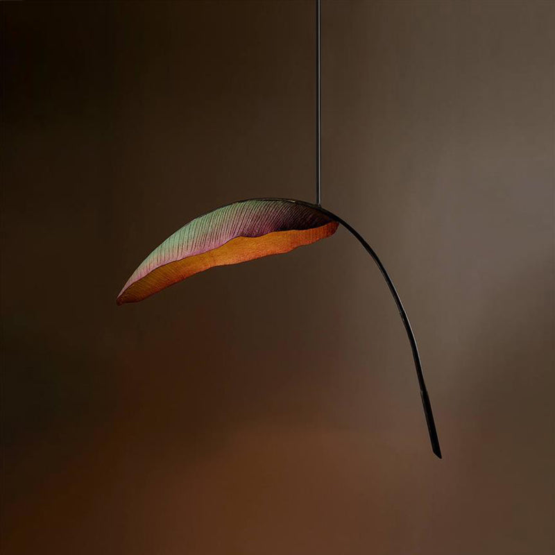 Rauduvyu Modern Minimalist Leaf Black Metal Chandelier - Neutralighting