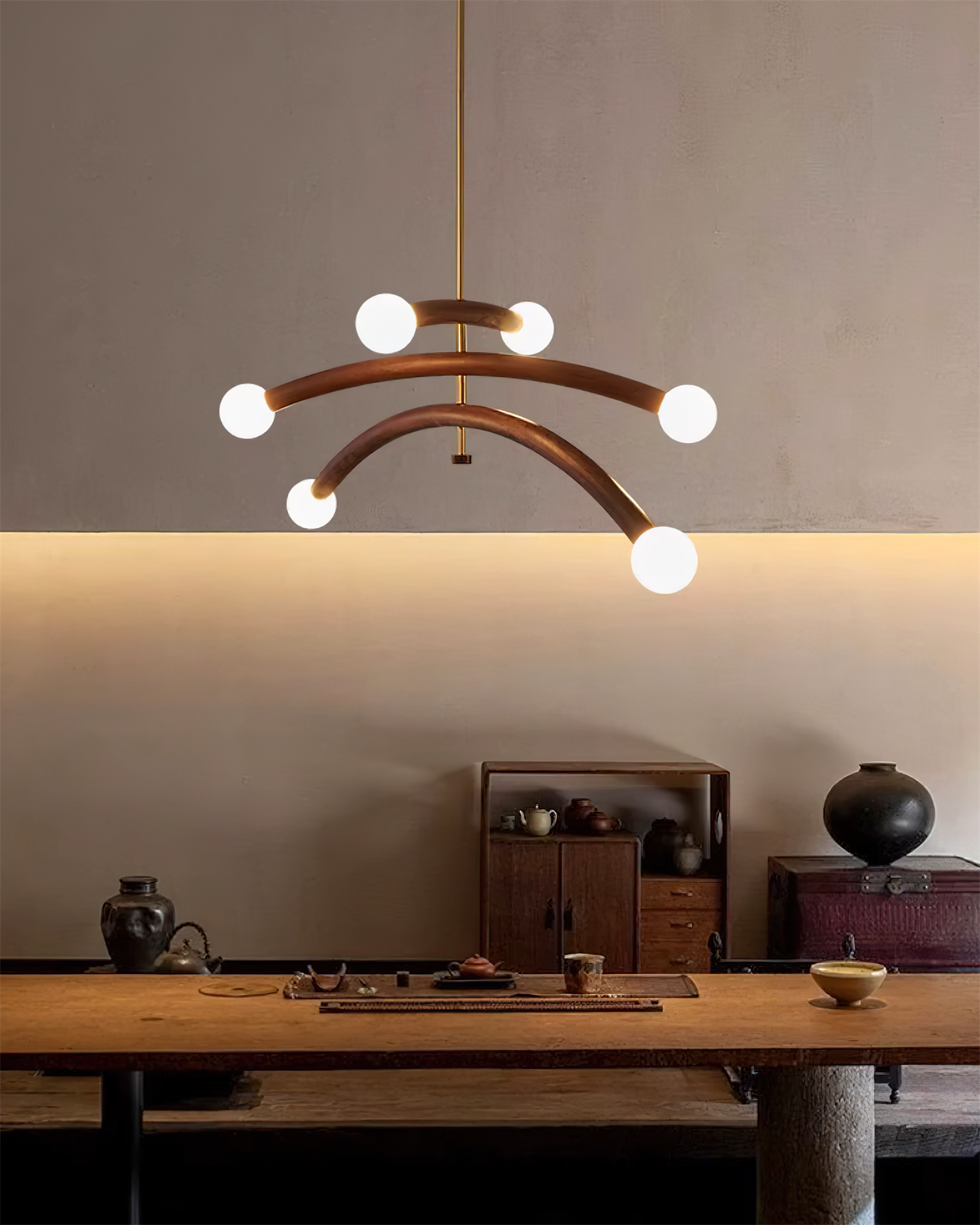 Aurevia Arc Globe Chandelier - Neutralighting