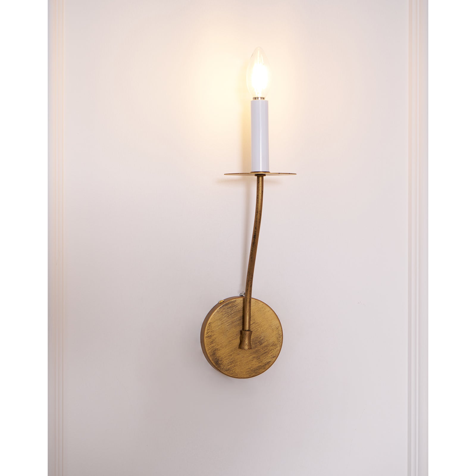 Eirikuvyh Modern Minimalist Vintage Industrial Metal Wall Lamp - Neutralighting
