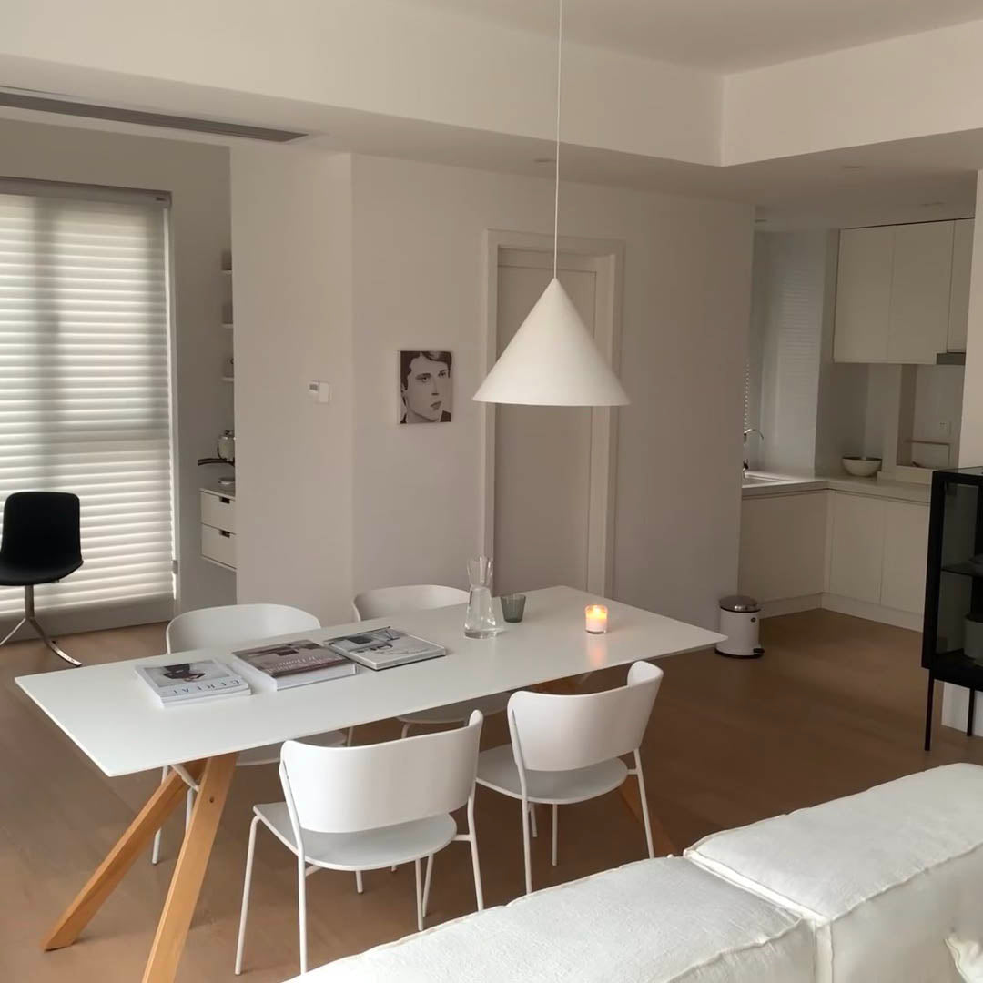 Caeluvyu Modern Minimalist Dark Metal Pendant Lamp - Neutralighting