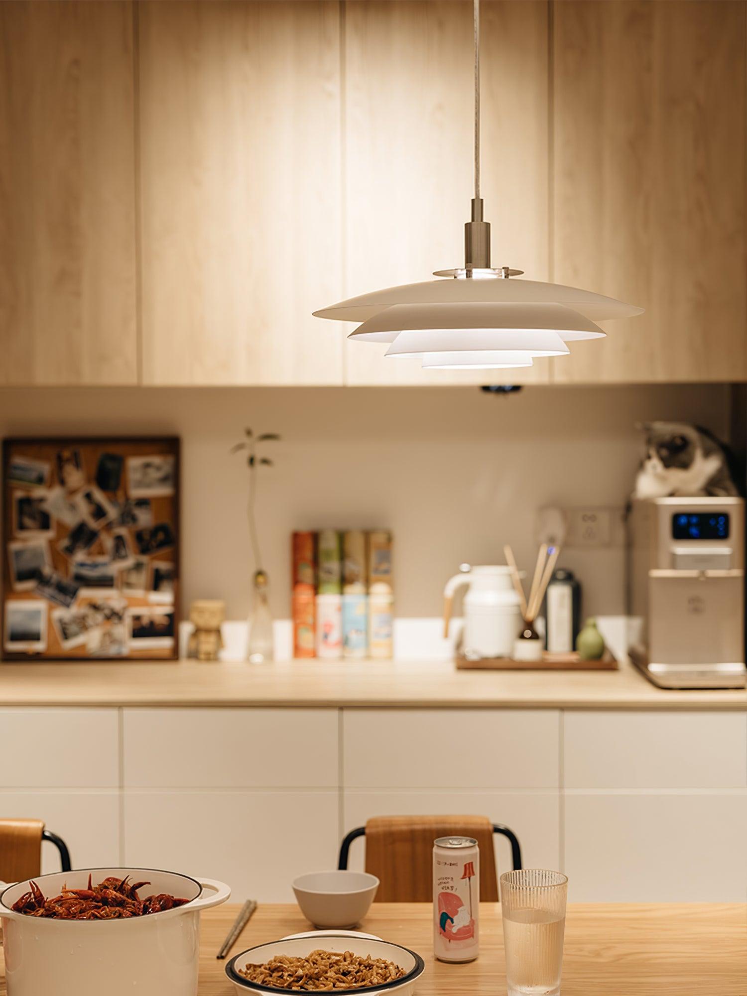 Mymiryra Metal Pendant Light - Neutralighting