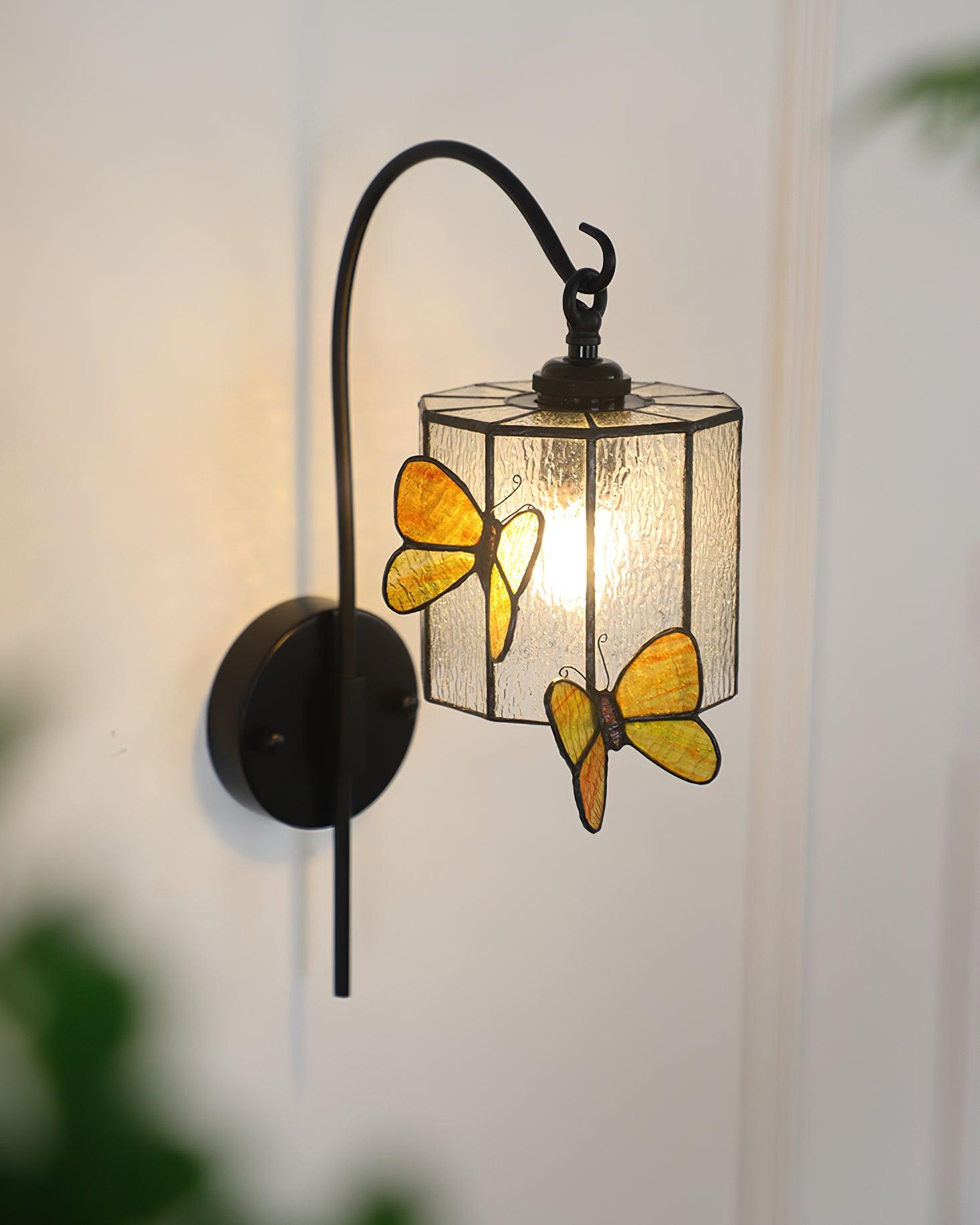 Tiffany Wall Lamp Glass Butterfly Art - Neutralighting