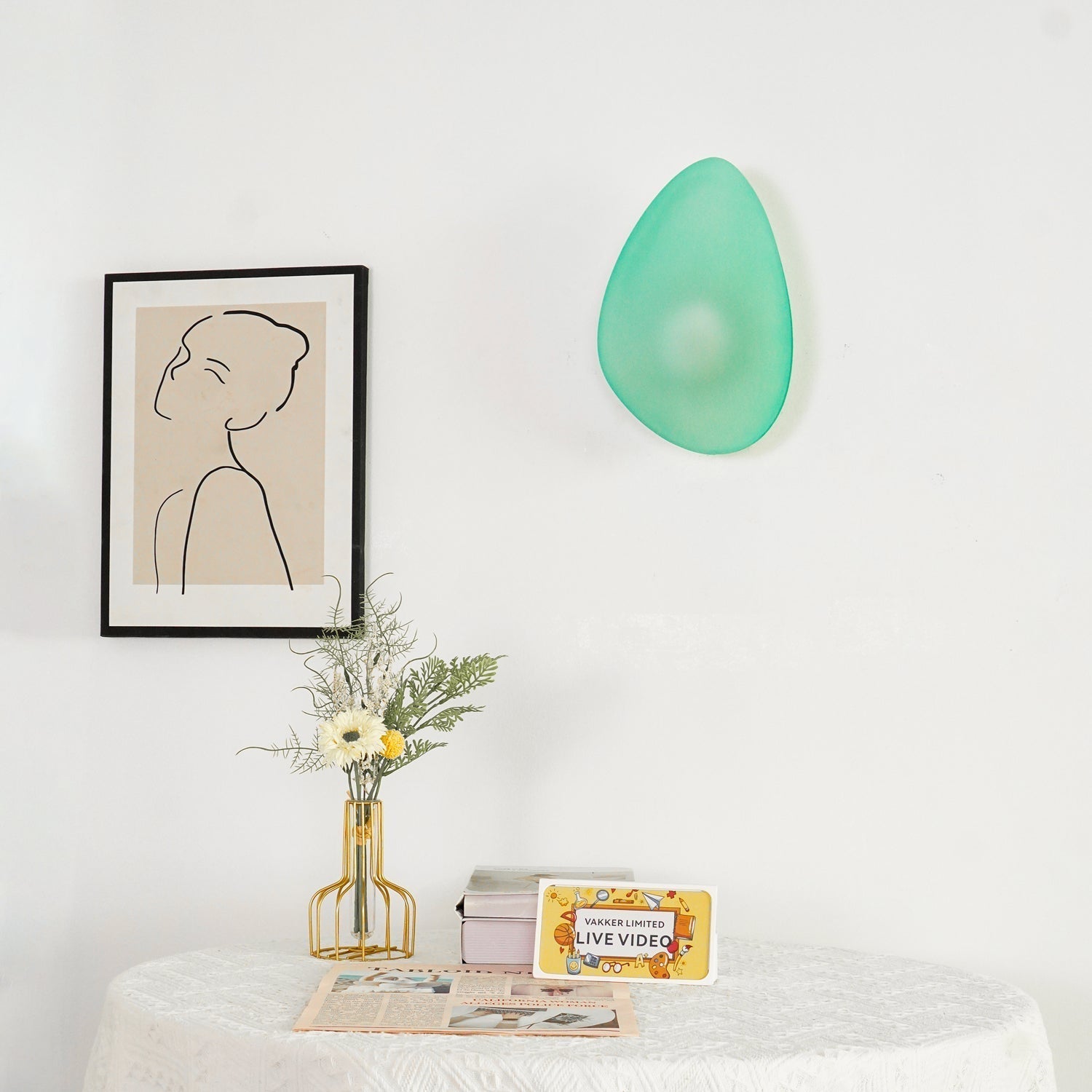Ruvin Bubble Glass Wall Lamp - Neutralighting