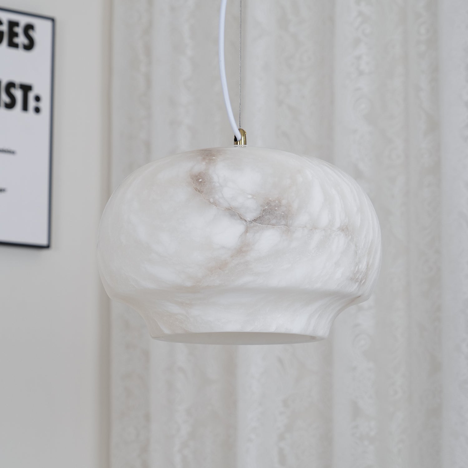 Thalia Minimalist Alabaster Pendant Light - Neutralighting