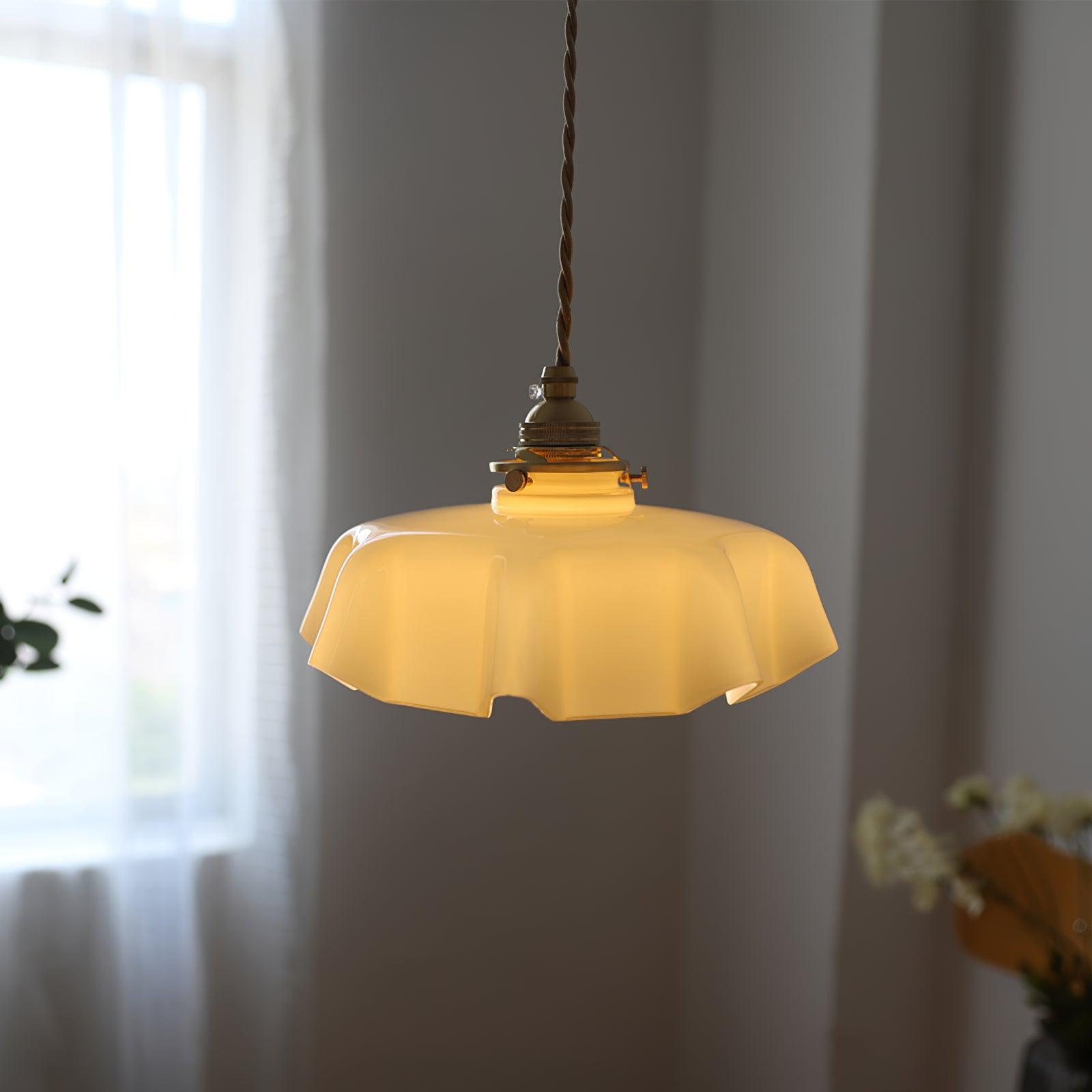Civen Farmhouse Ruffled Pendant Light - Neutralighting