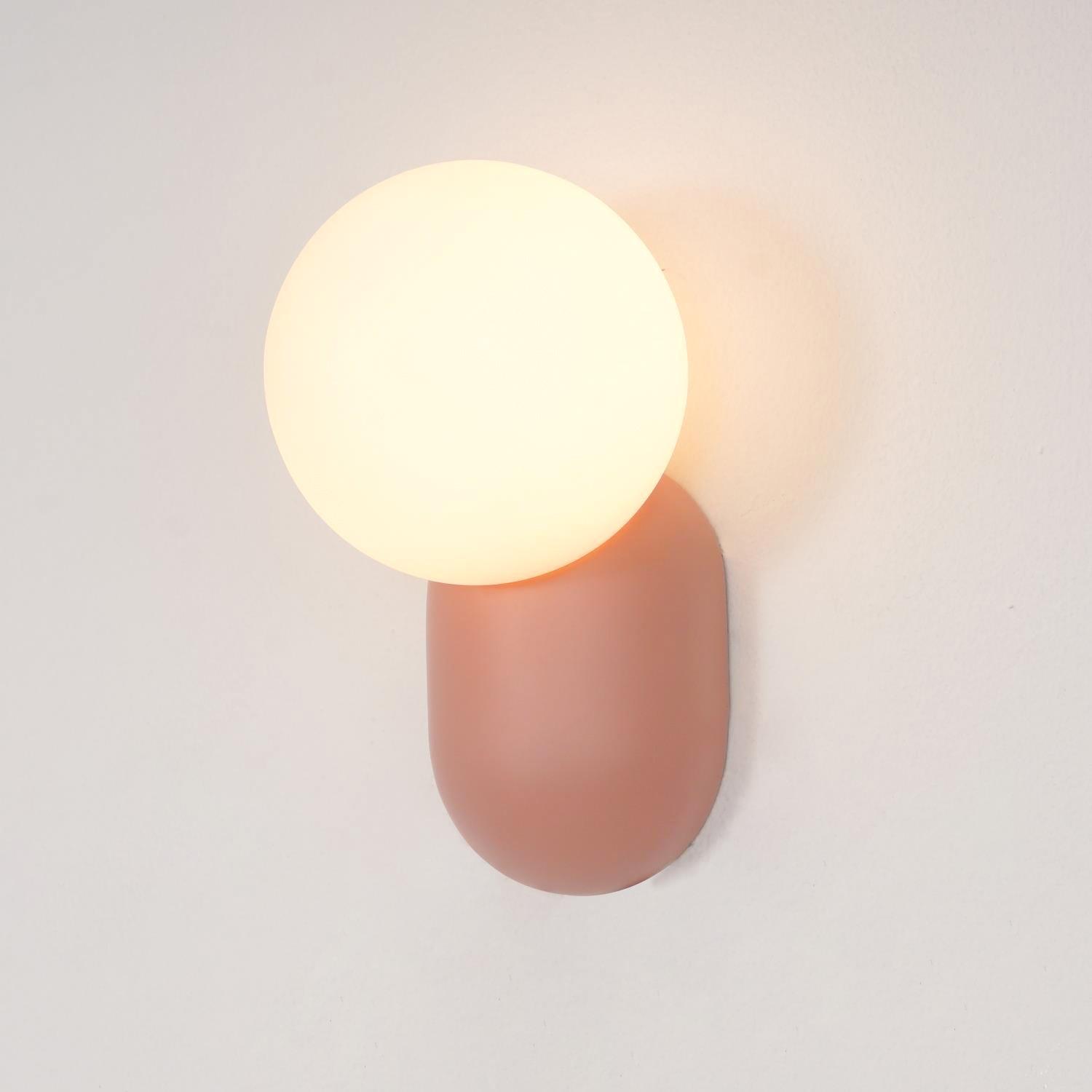 Lunara Minimalist Globe Wall Sconce - Neutralighting