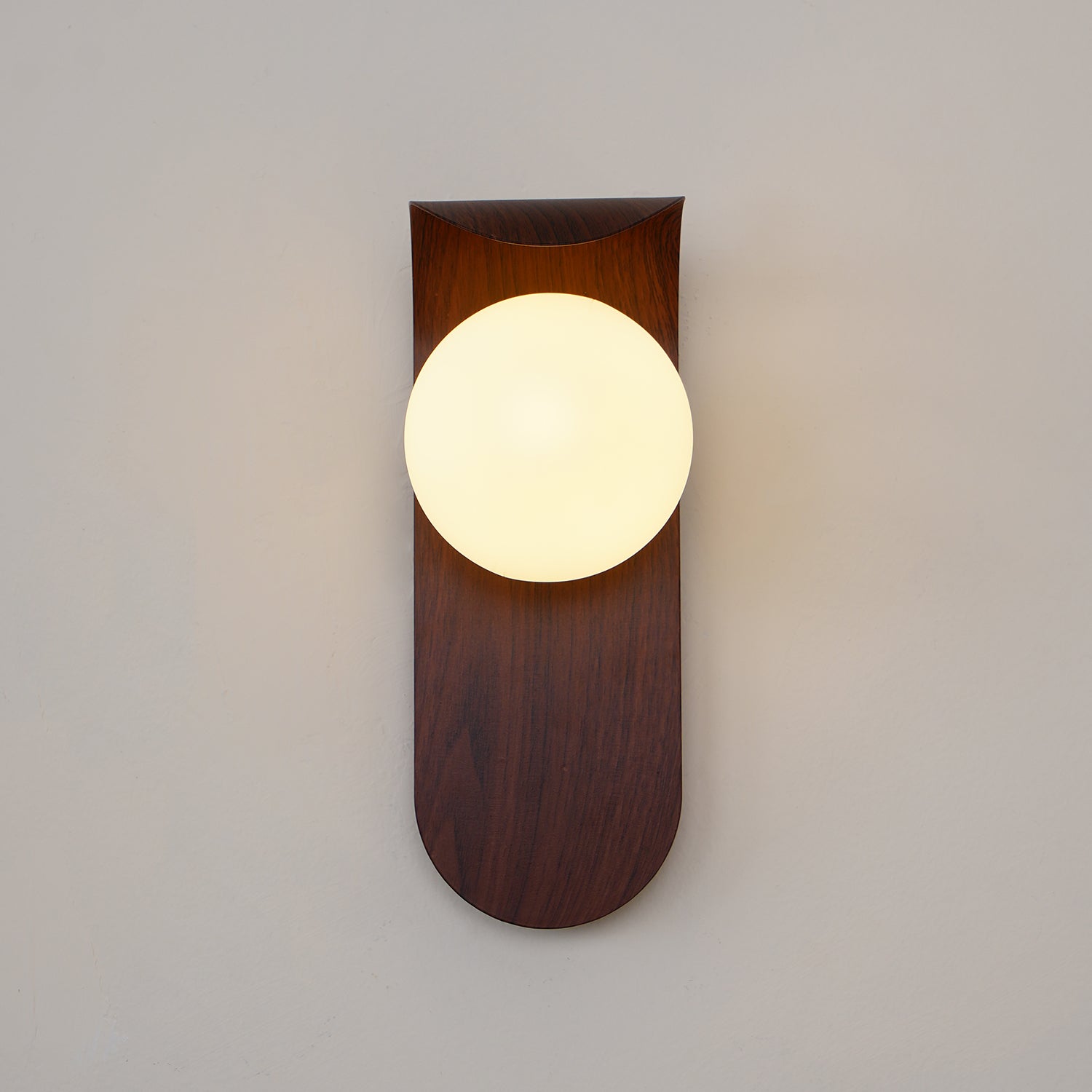 Exuro Indoor Wall Lamp Wood / Walnut - Neutralighting