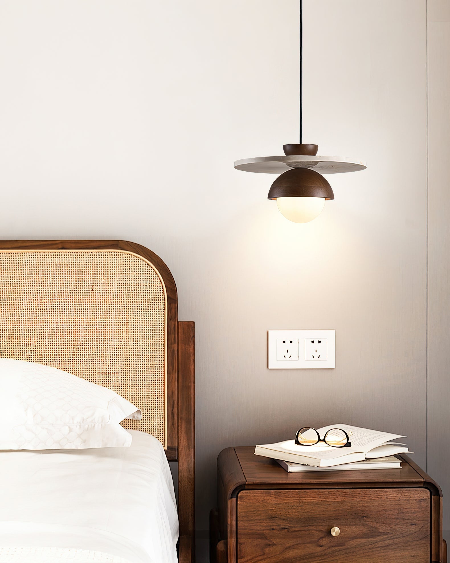 Ritta Travertine Layered Pendant Lamp - Neutralighting