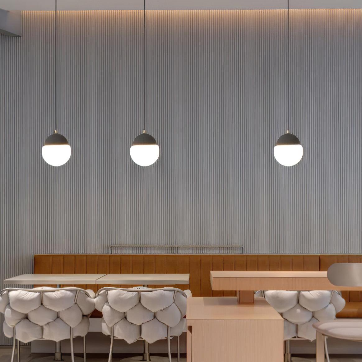 Ilraearis Glass Pendant Light - Neutralighting