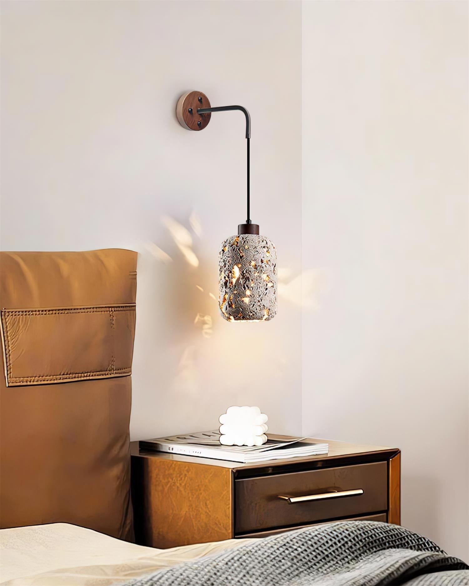 Fynel Rustic Wall Lamp - Neutralighting