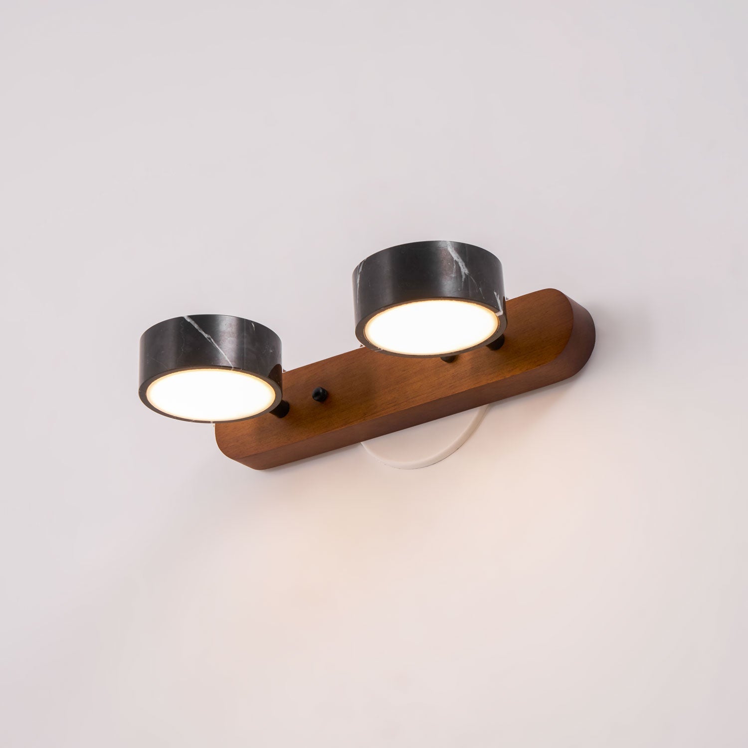 Orshaa Linear Travertine Vanity Light - Neutralighting