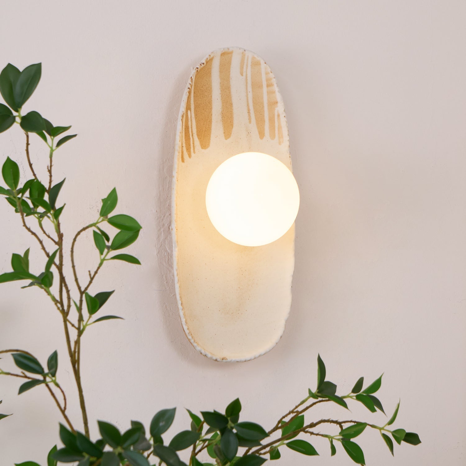 Wall Lamp Ceramic Body Glass Diffuser Artistic Accent Light - Neutralighting