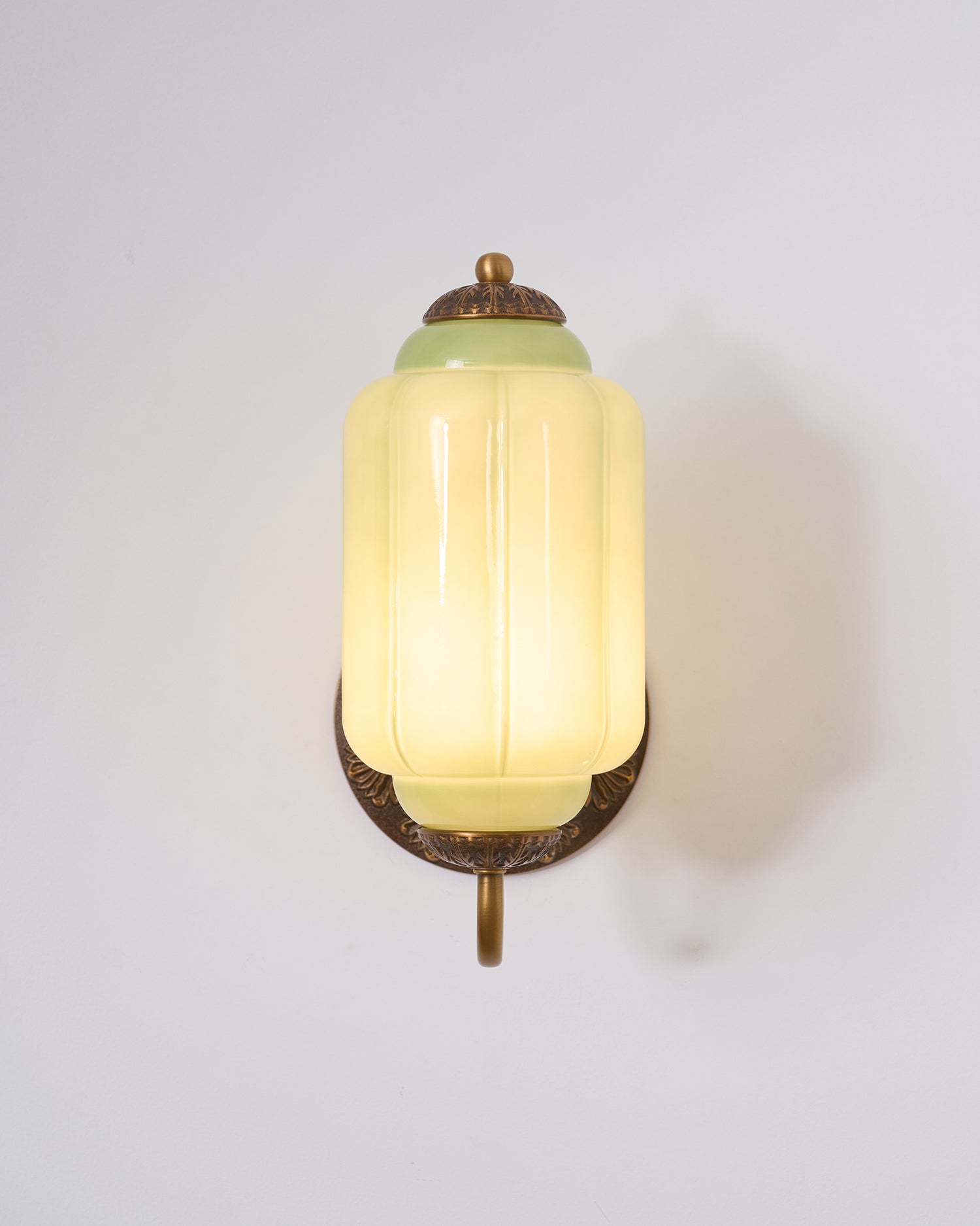 Melvane Vintage Pink Glass Wall Sconce - Neutralighting