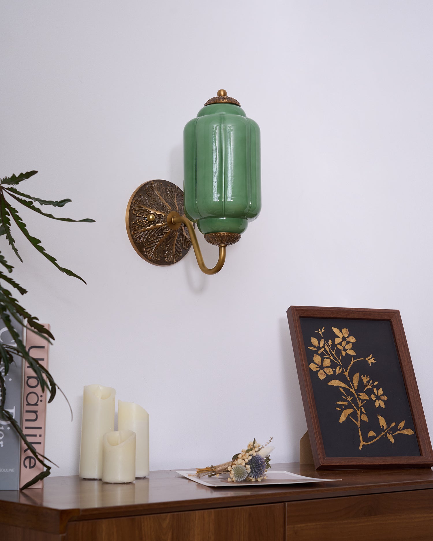 Melvane Vintage Pink Glass Wall Sconce - Neutralighting
