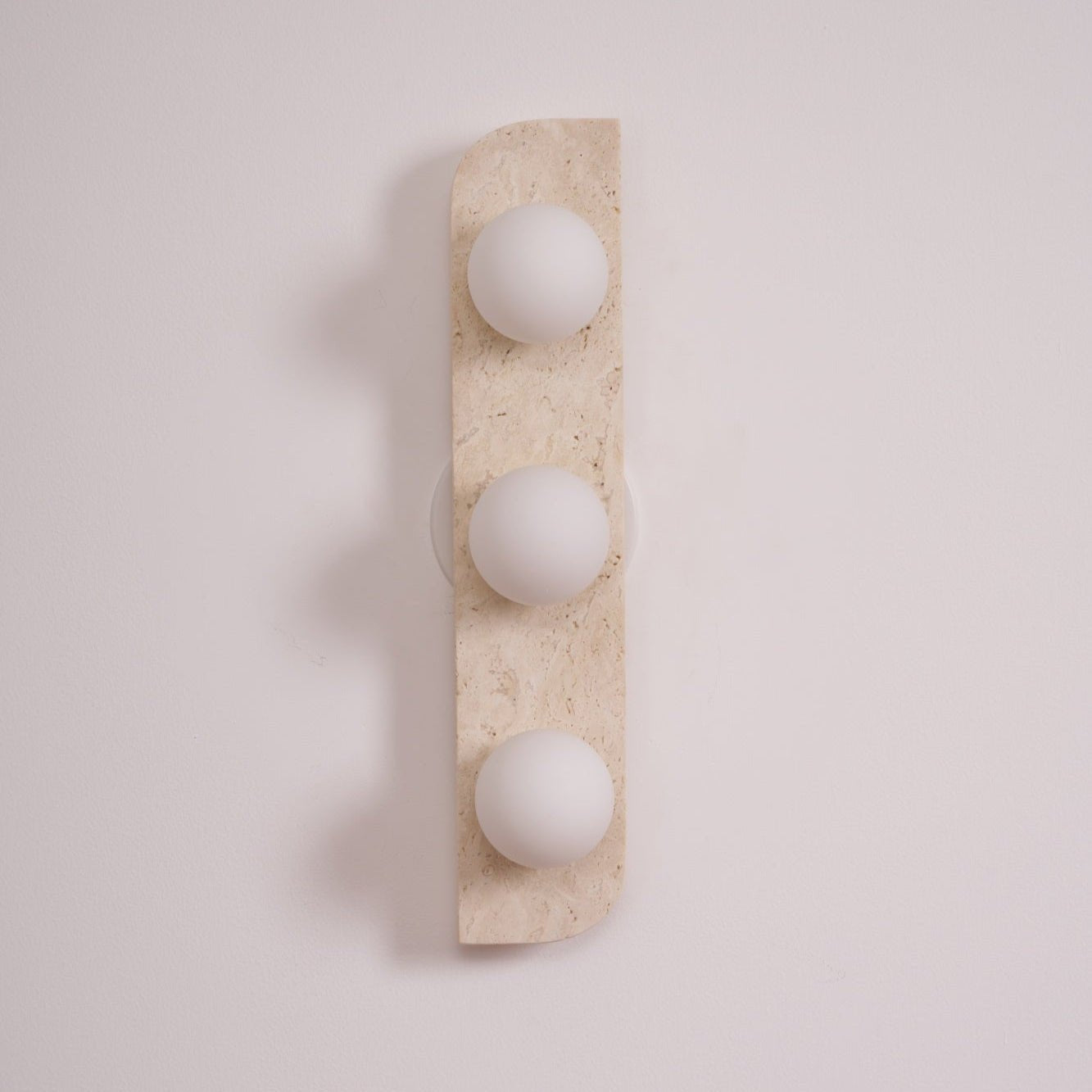 Alsilis Minimalist Travertine Wall Light - Neutralighting