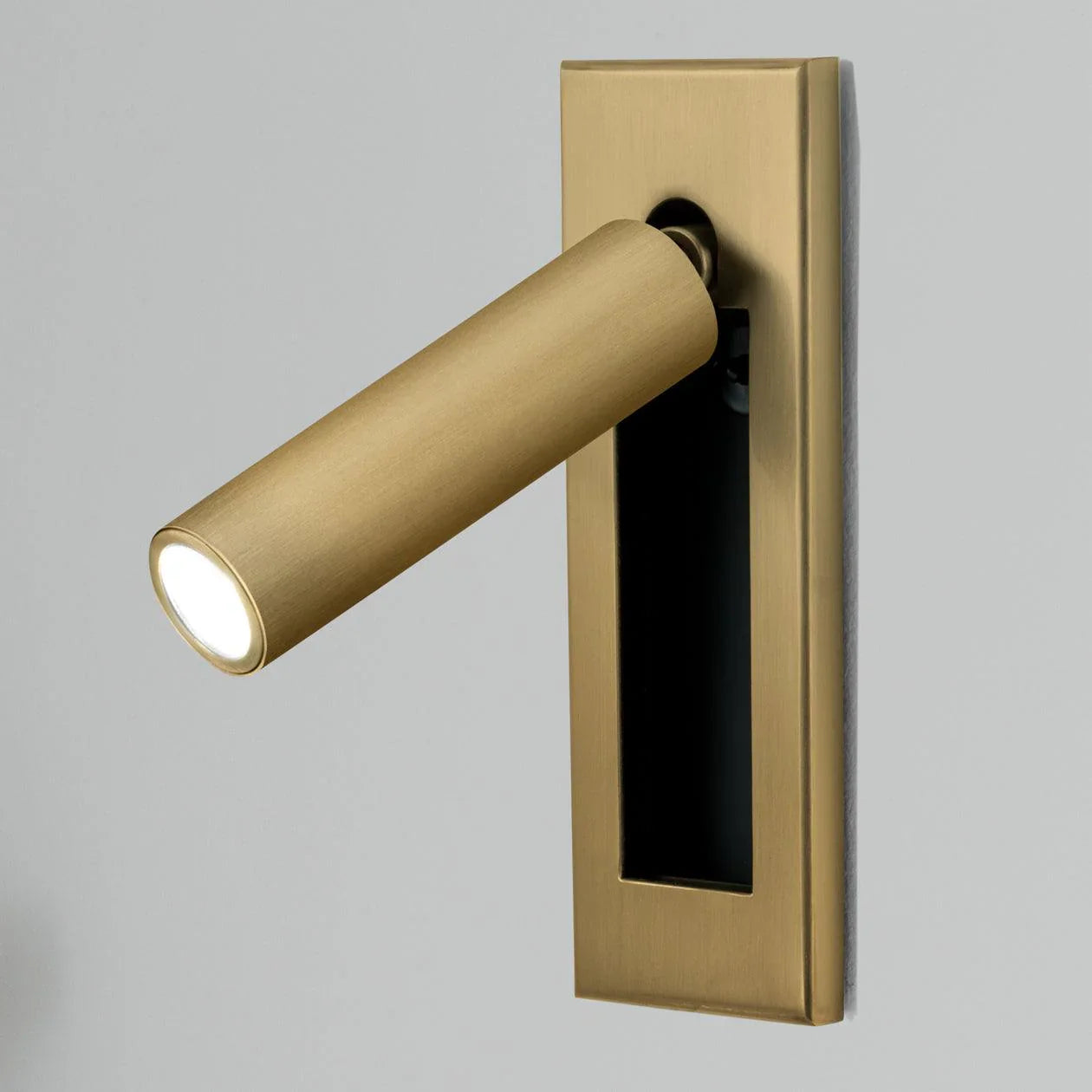 Arisha Modern Rotatable Bedside Sconce, Cylindrical/Square - Neutralighting