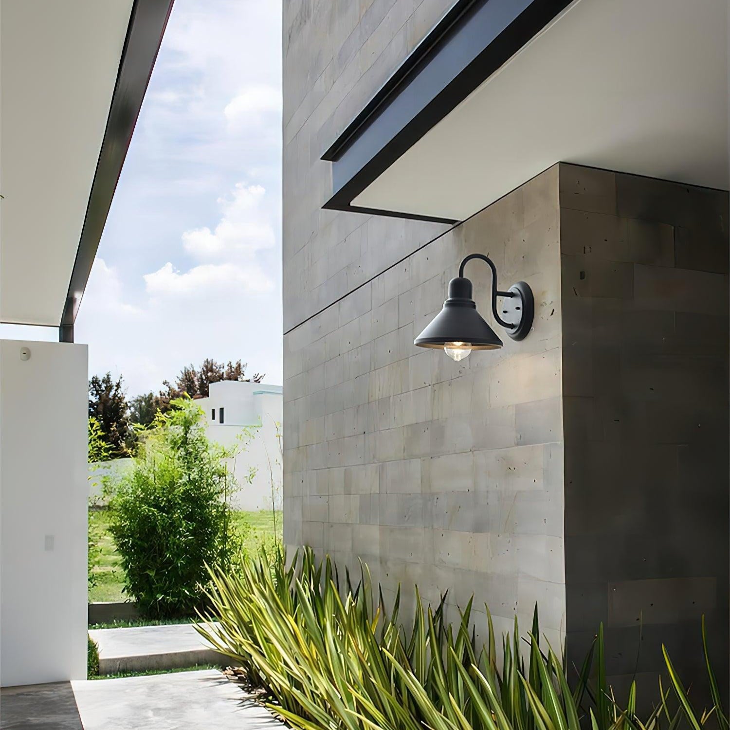Ray Vintage Cone-shaped Ourdoor Wall Lamp - Neutralighting