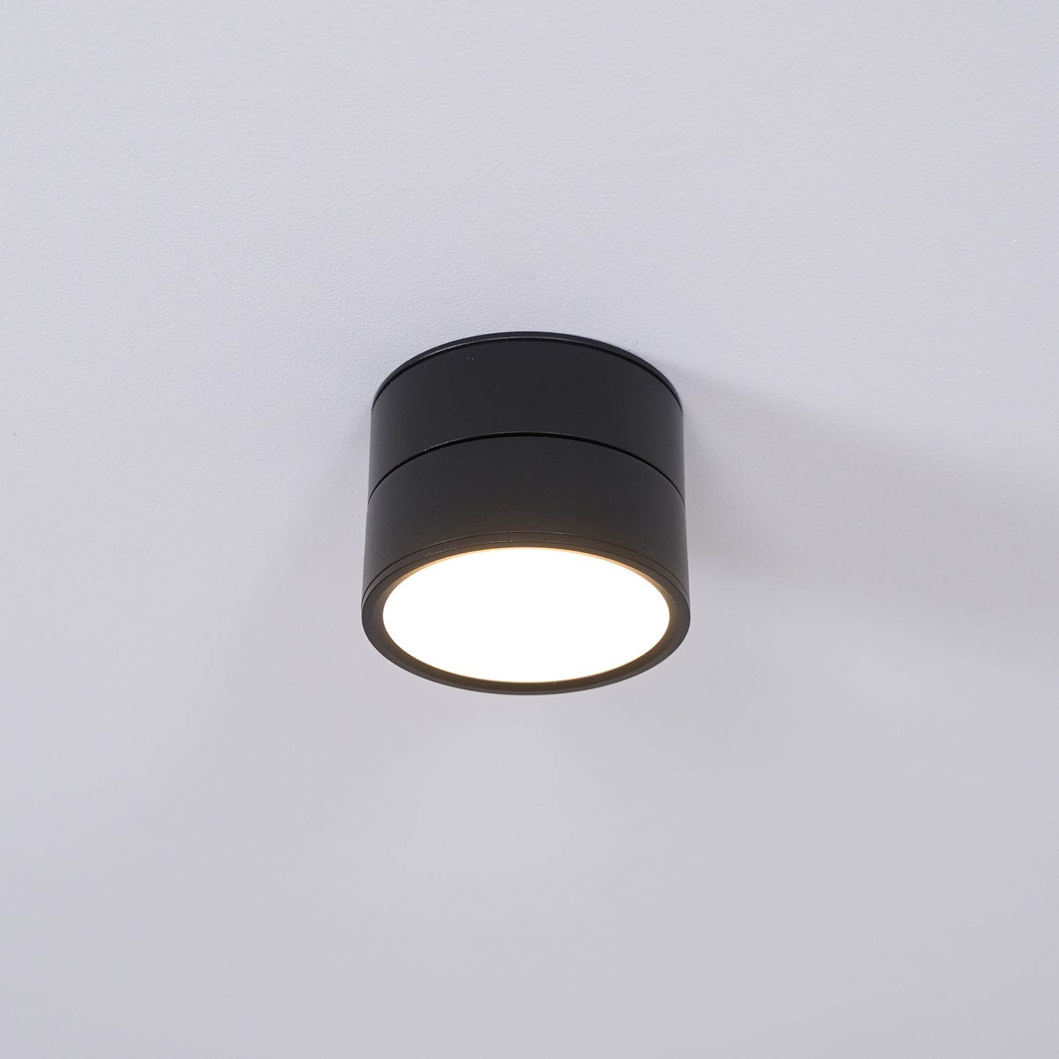 Venn Surface Recessed Light Spot - Neutralighting