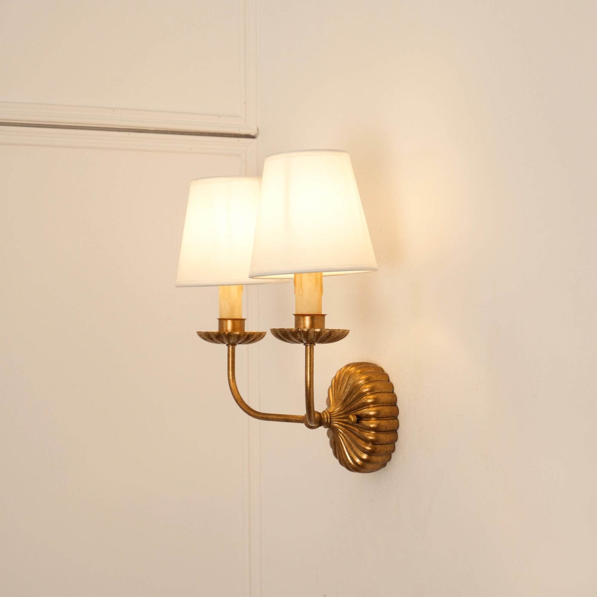 Versailles Wall Lamp - Neutralighting