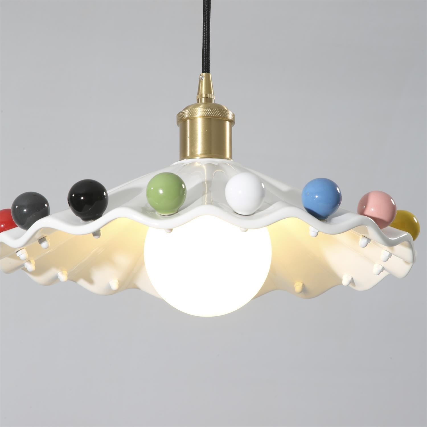 Pixen Wavy Ceramic Shade Pendant Lamp - Neutralighting