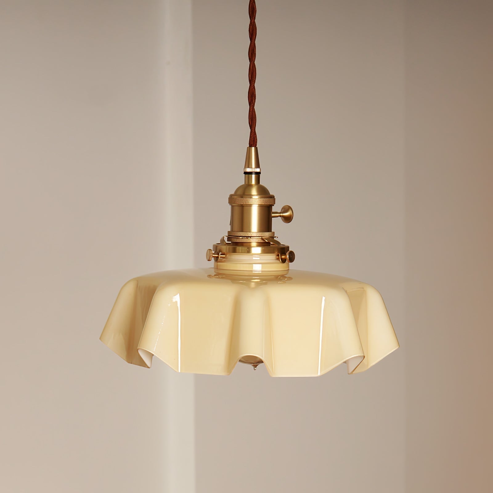 Civen Farmhouse Ruffled Pendant Light - Neutralighting