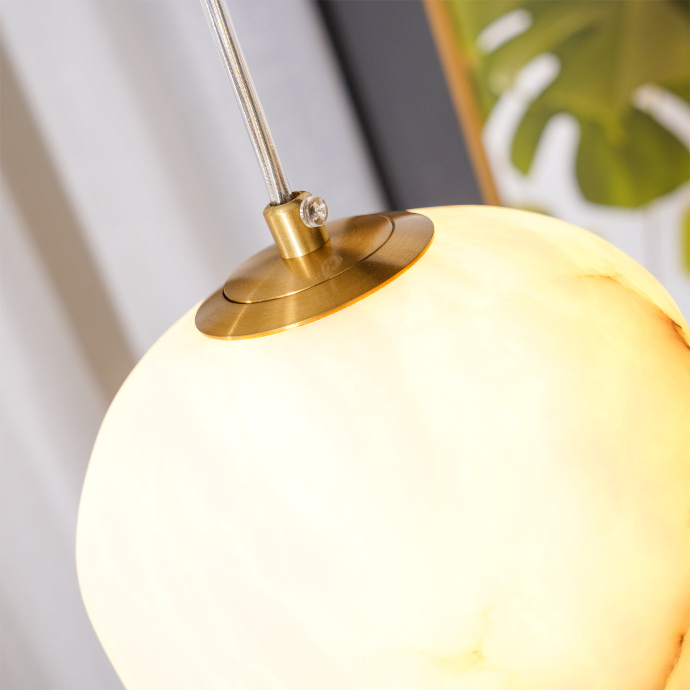 Goose Pendant Lamp Alabaster Brass Sophistication - Neutralighting
