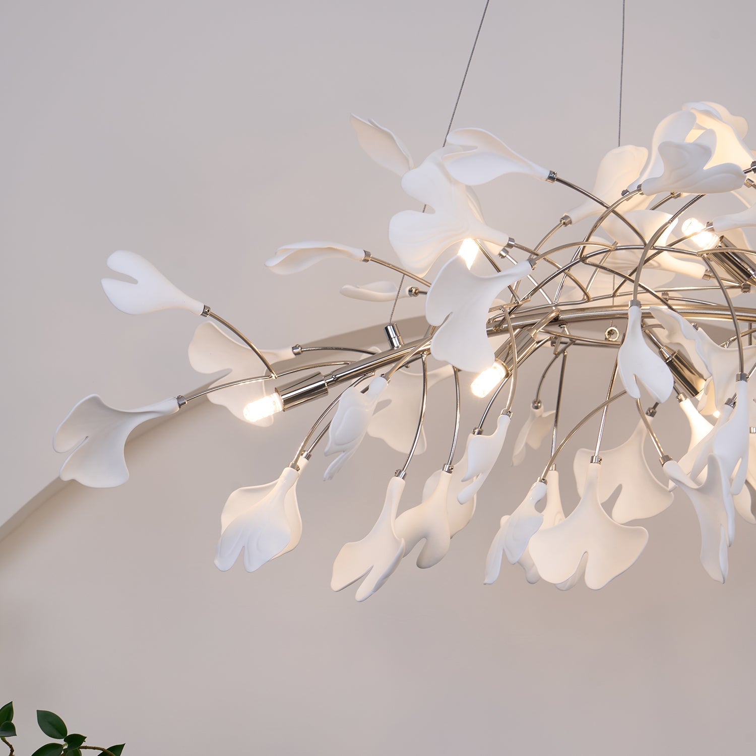Arux Gingko Chandelier Art Deco Bent Downwards - Neutralighting