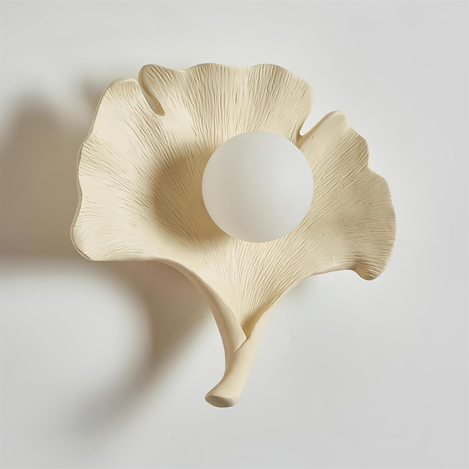 Olivia Ginkgo Leaf Shape Wall Lamp - Neutralighting