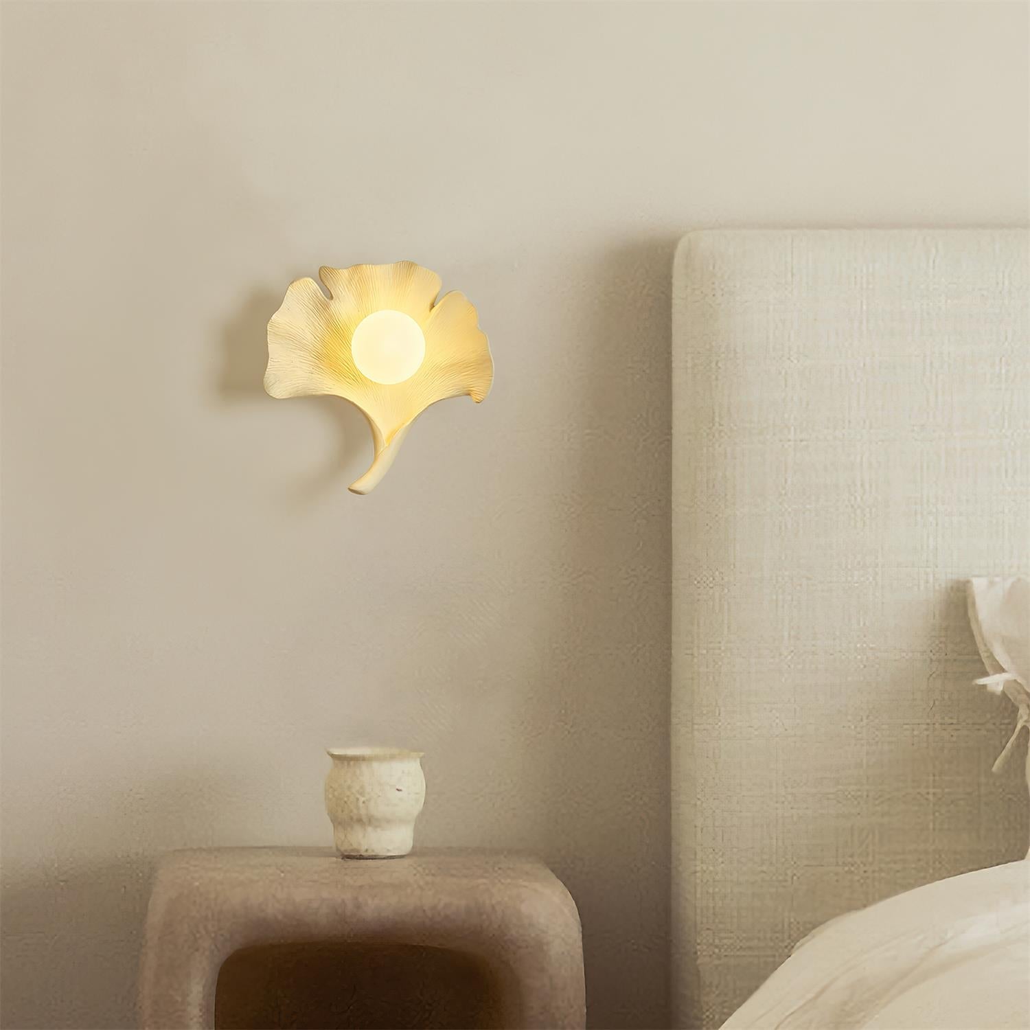Olivia Ginkgo Leaf Shape Wall Lamp - Neutralighting