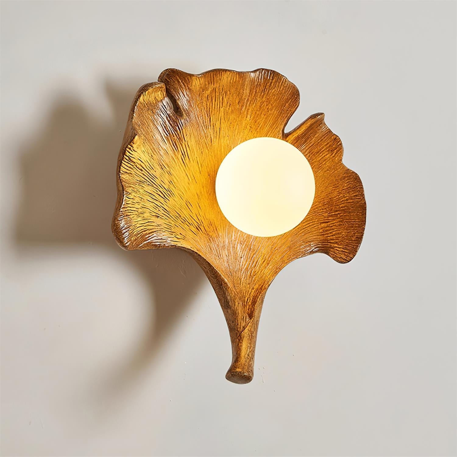 Olivia Ginkgo Leaf Shape Wall Lamp - Neutralighting